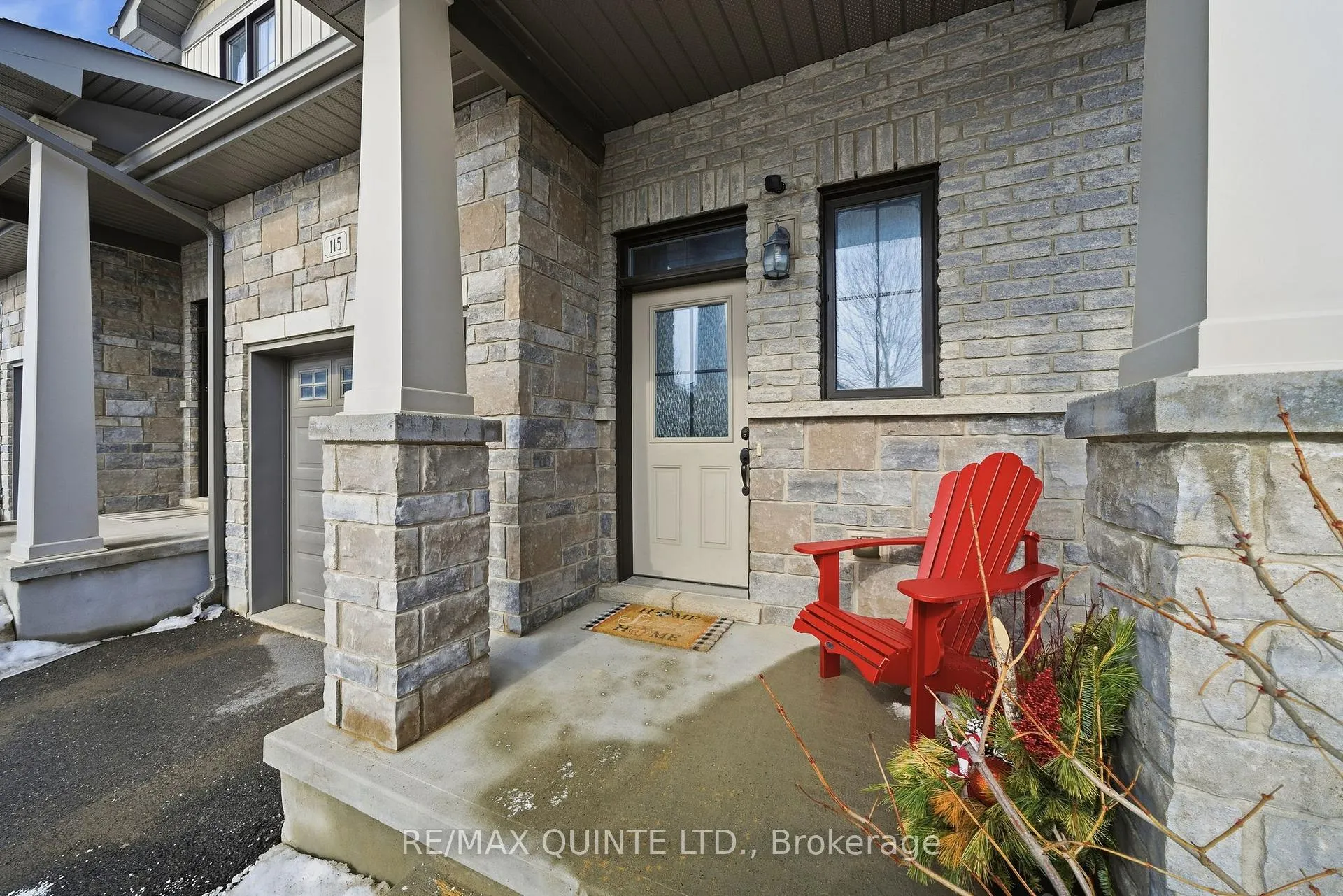 Photo 6 of 115 Simurda Court, Loyalist, Amherstview — HOMEH