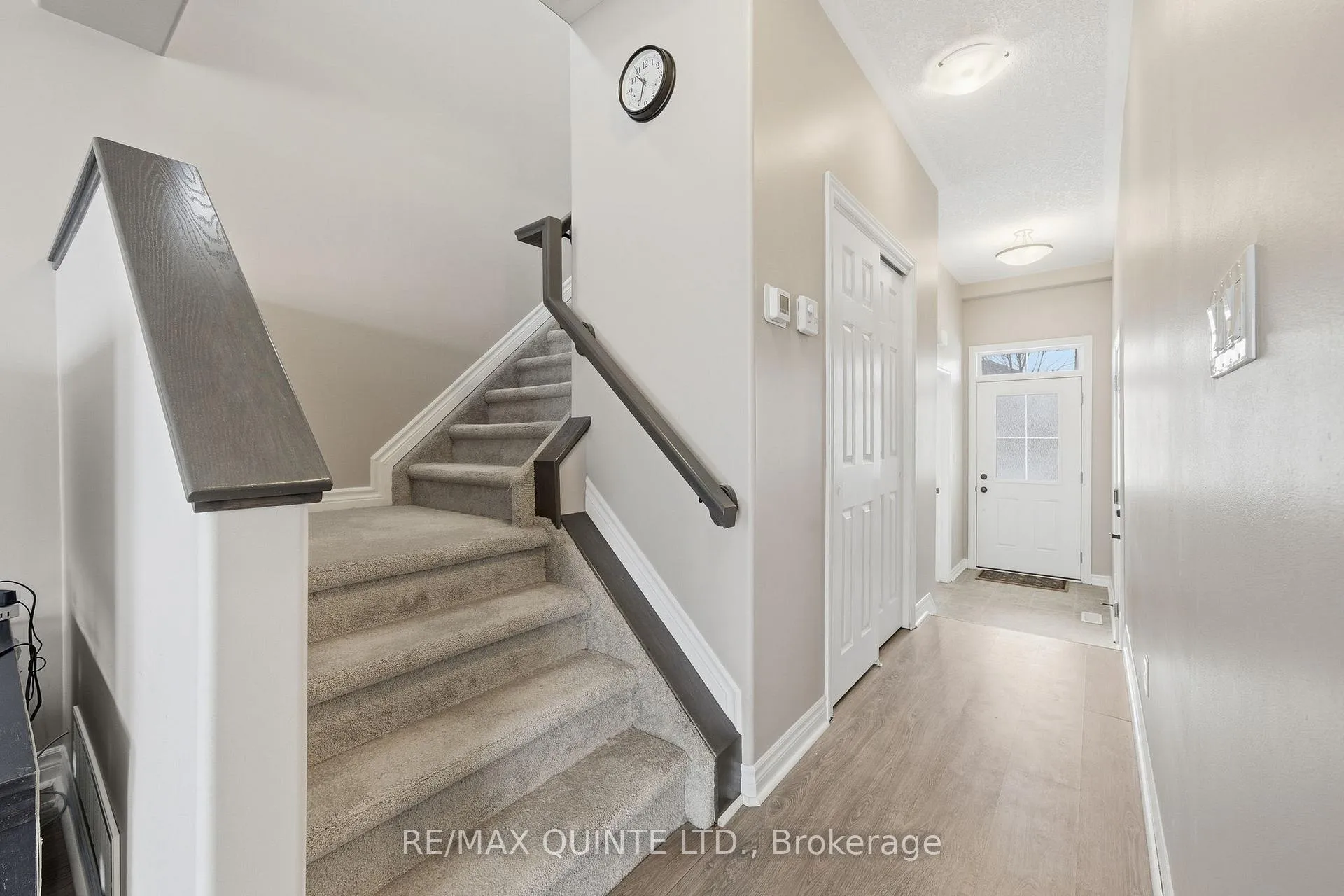Photo 19 of 115 Simurda Court, Loyalist, Amherstview — HOMEH