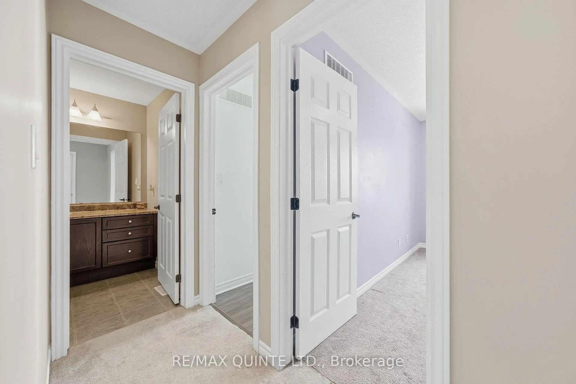 Photo 27 of 115 Simurda Court, Loyalist, Amherstview — HOMEH