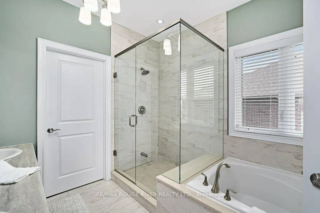 Photo 24 of 122 Southcrest Drive, Scugog, Port Perry — HOMEH