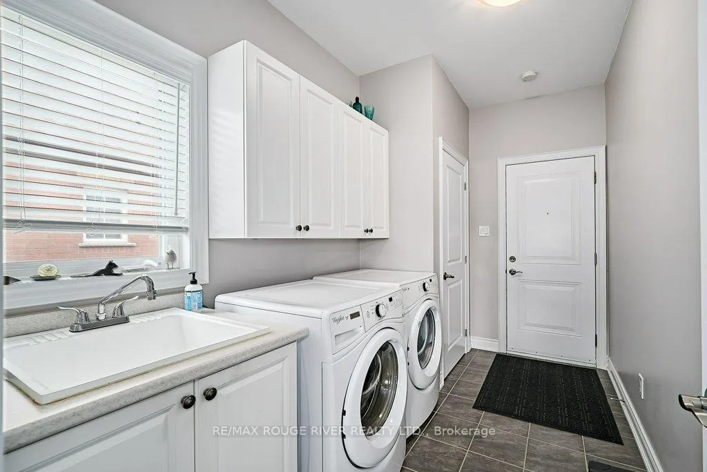 Photo 31 of 122 Southcrest Drive, Scugog, Port Perry — HOMEH