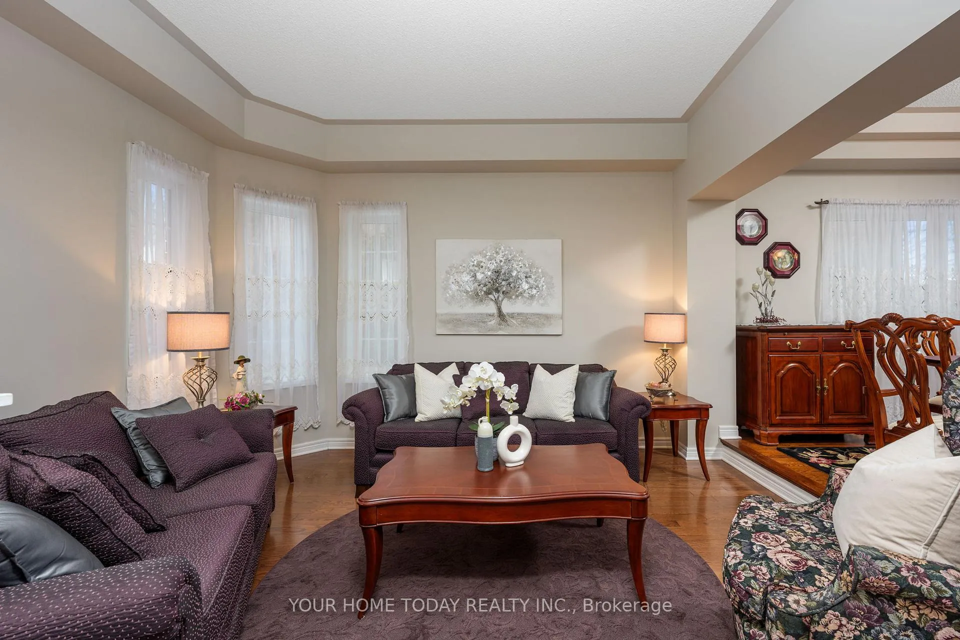Photo 8 of 45 Forsyth Crescent, Halton Hills, Georgetown — HOMEH