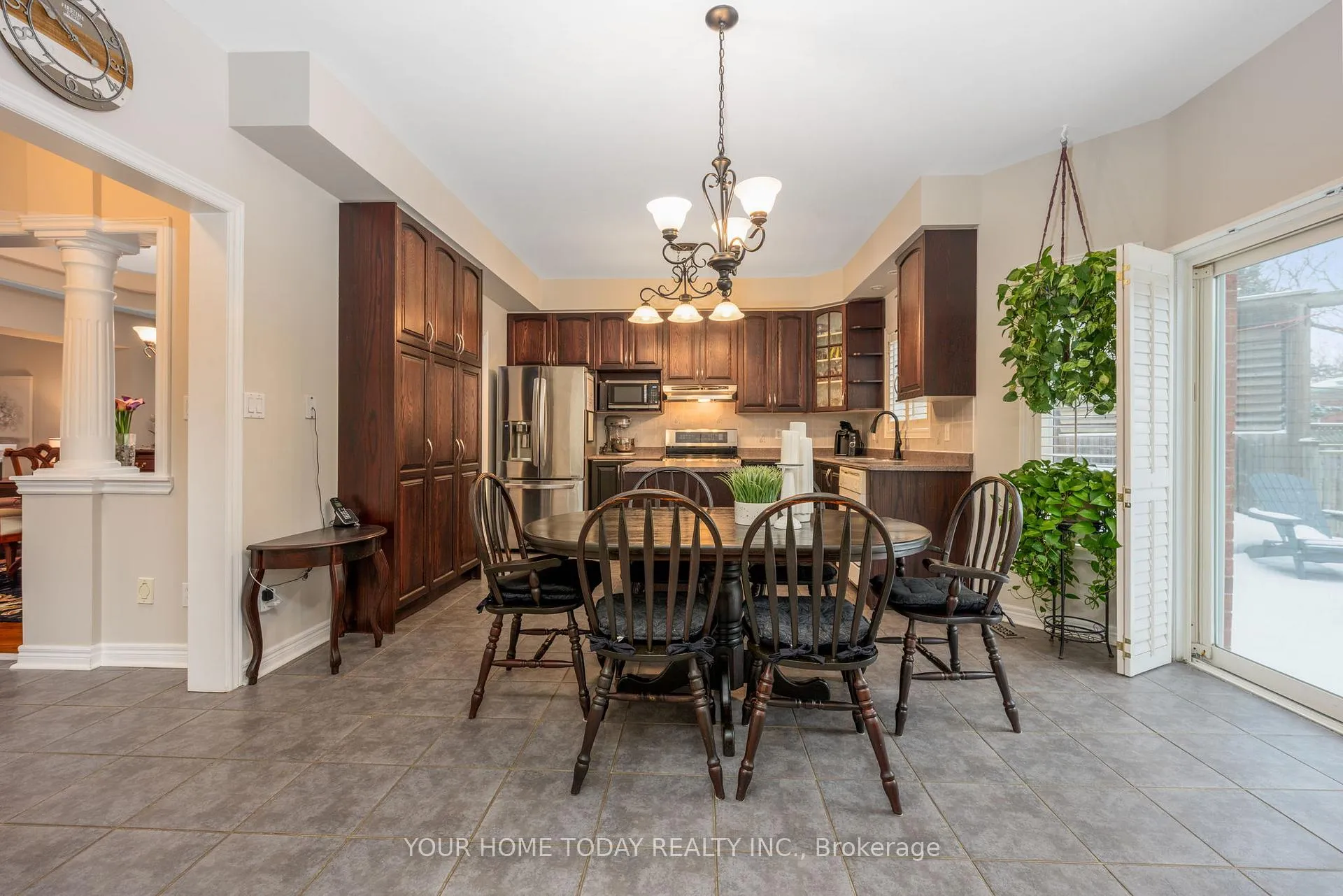 Photo 13 of 45 Forsyth Crescent, Halton Hills, Georgetown — HOMEH
