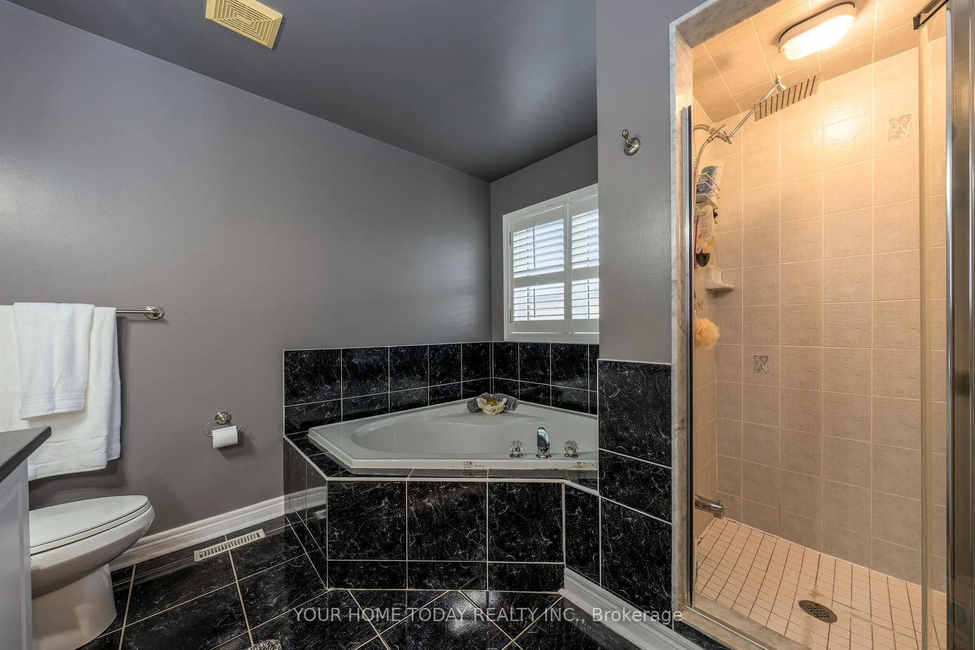 Photo 28 of 45 Forsyth Crescent, Halton Hills, Georgetown — HOMEH