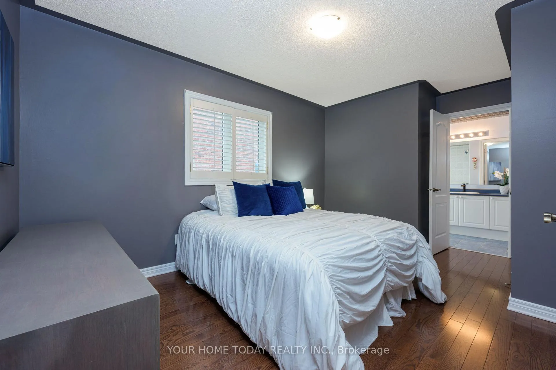 Photo 32 of 45 Forsyth Crescent, Halton Hills, Georgetown — HOMEH