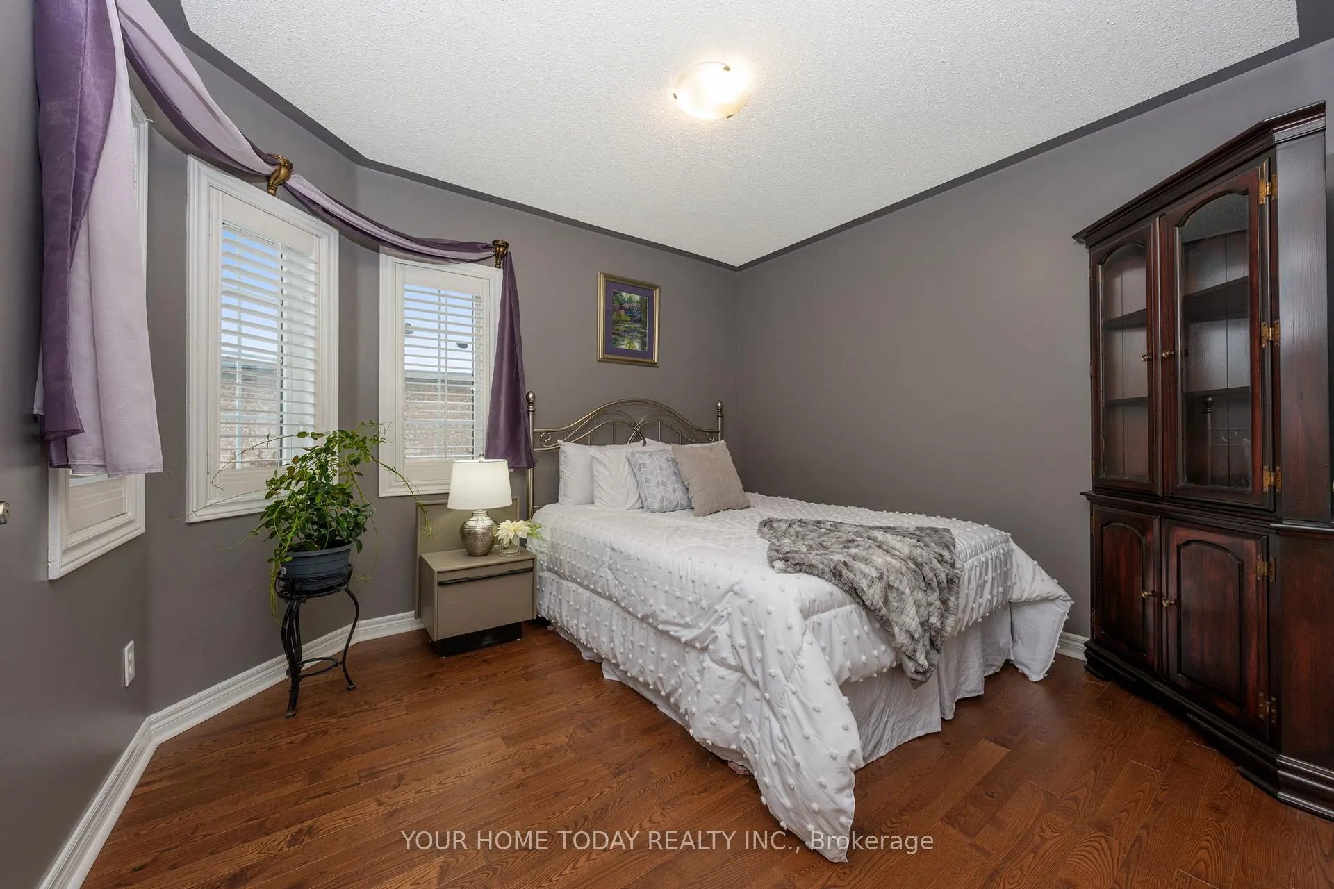 Photo 34 of 45 Forsyth Crescent, Halton Hills, Georgetown — HOMEH