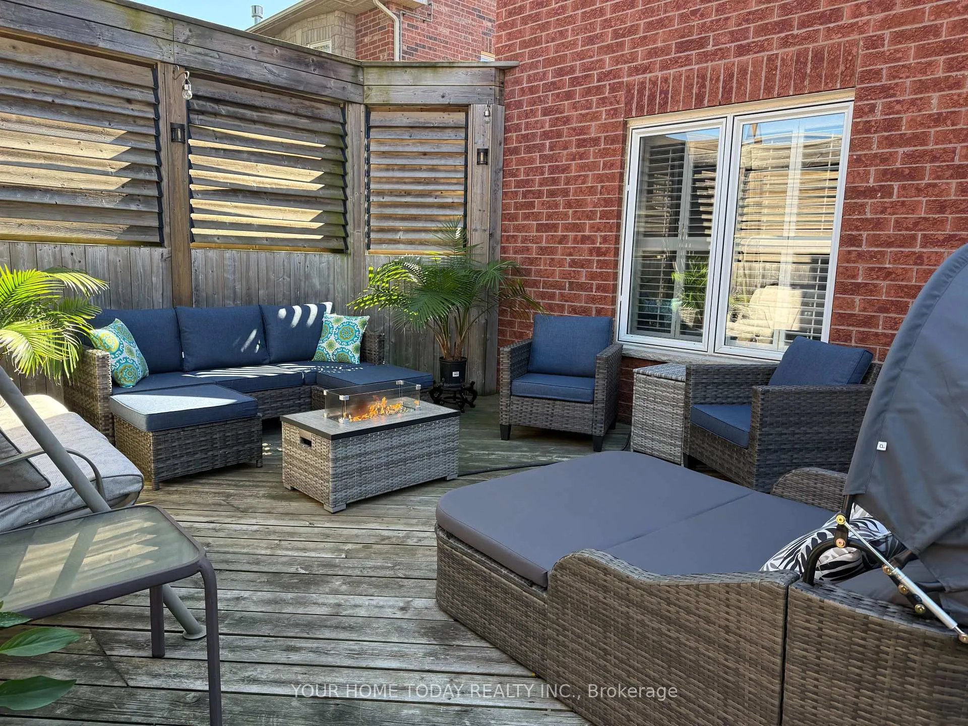 Photo 42 of 45 Forsyth Crescent, Halton Hills, Georgetown — HOMEH