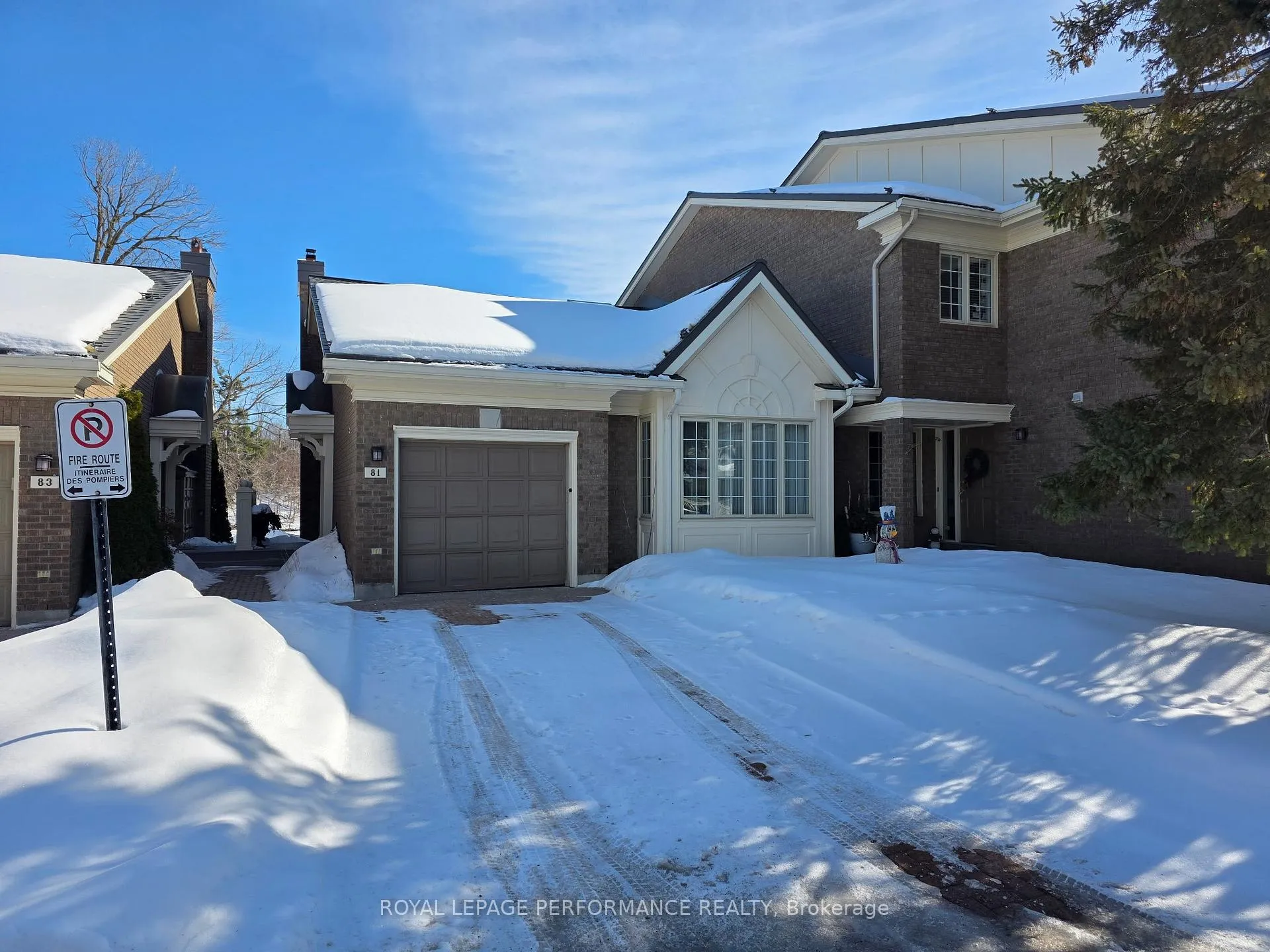 Photo 2 of 81 Waterford Drive, Ottawa, Pineglen/Country Place — HOMEH