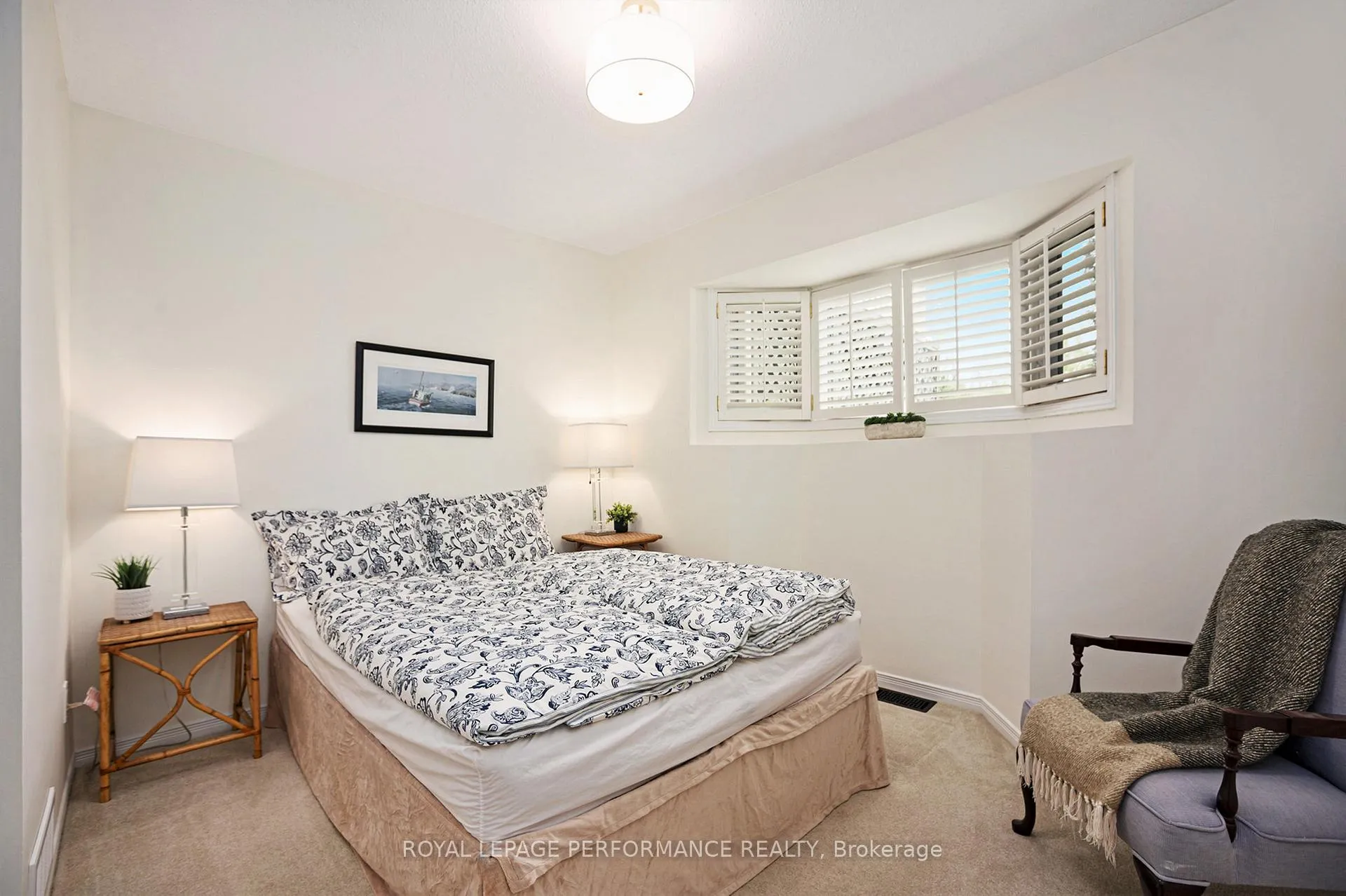 Photo 17 of 81 Waterford Drive, Ottawa, Pineglen/Country Place — HOMEH