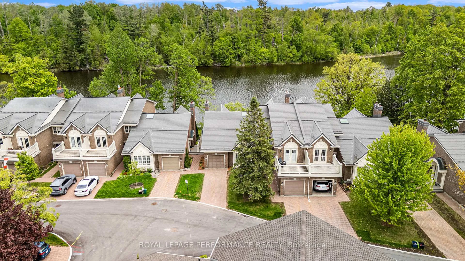 Photo 35 of 81 Waterford Drive, Ottawa, Pineglen/Country Place — HOMEH