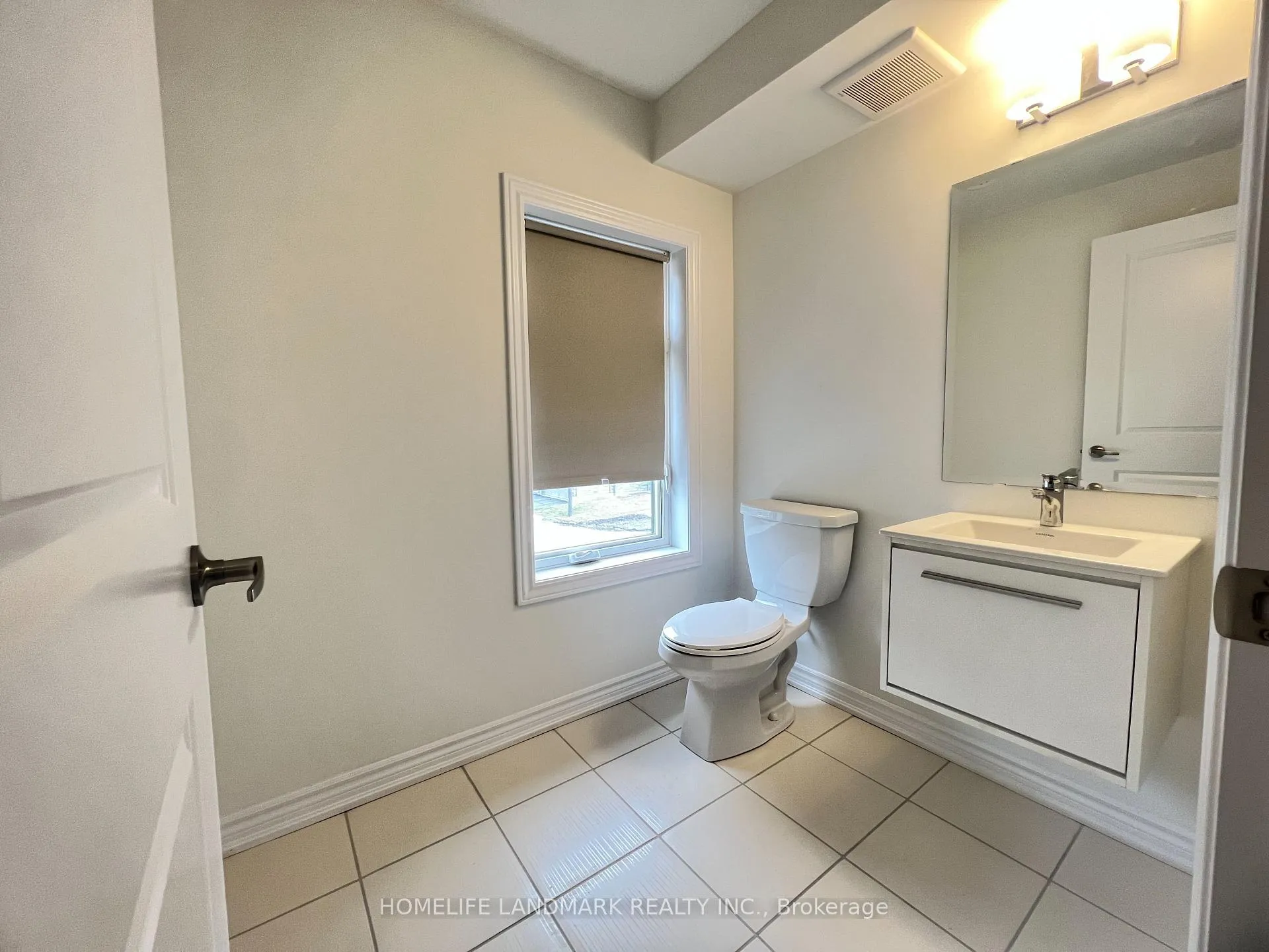 Photo 6 of 33 Guardhouse Crescent, Markham, Unionville — HOMEH