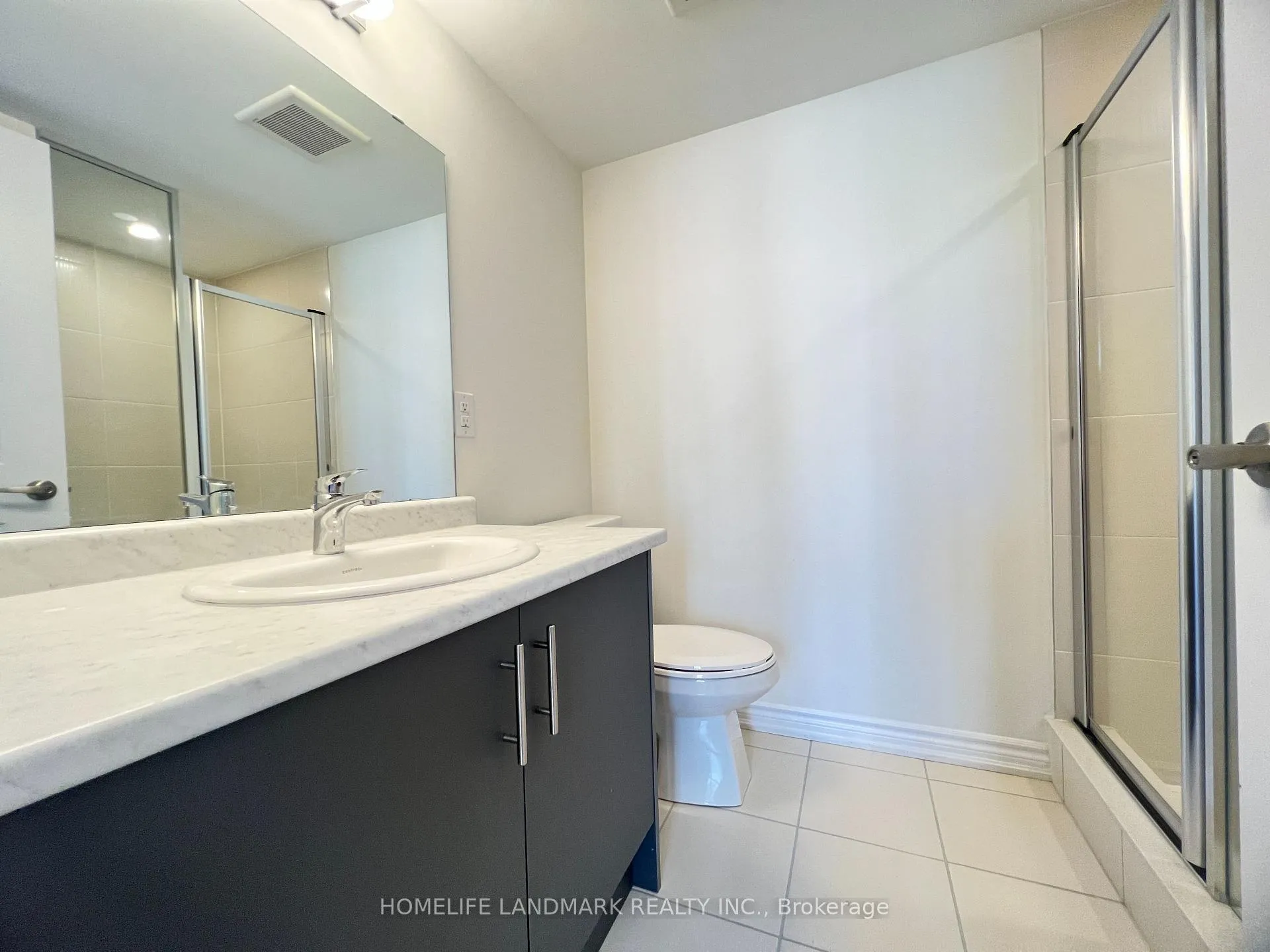 Photo 13 of 33 Guardhouse Crescent, Markham, Unionville — HOMEH