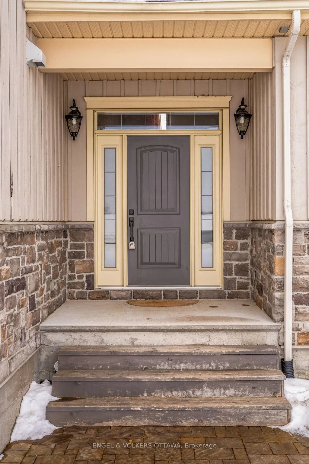 Photo 4 of 5165 Canon Smith Drive, Ottawa, Fitzroy — HOMEH