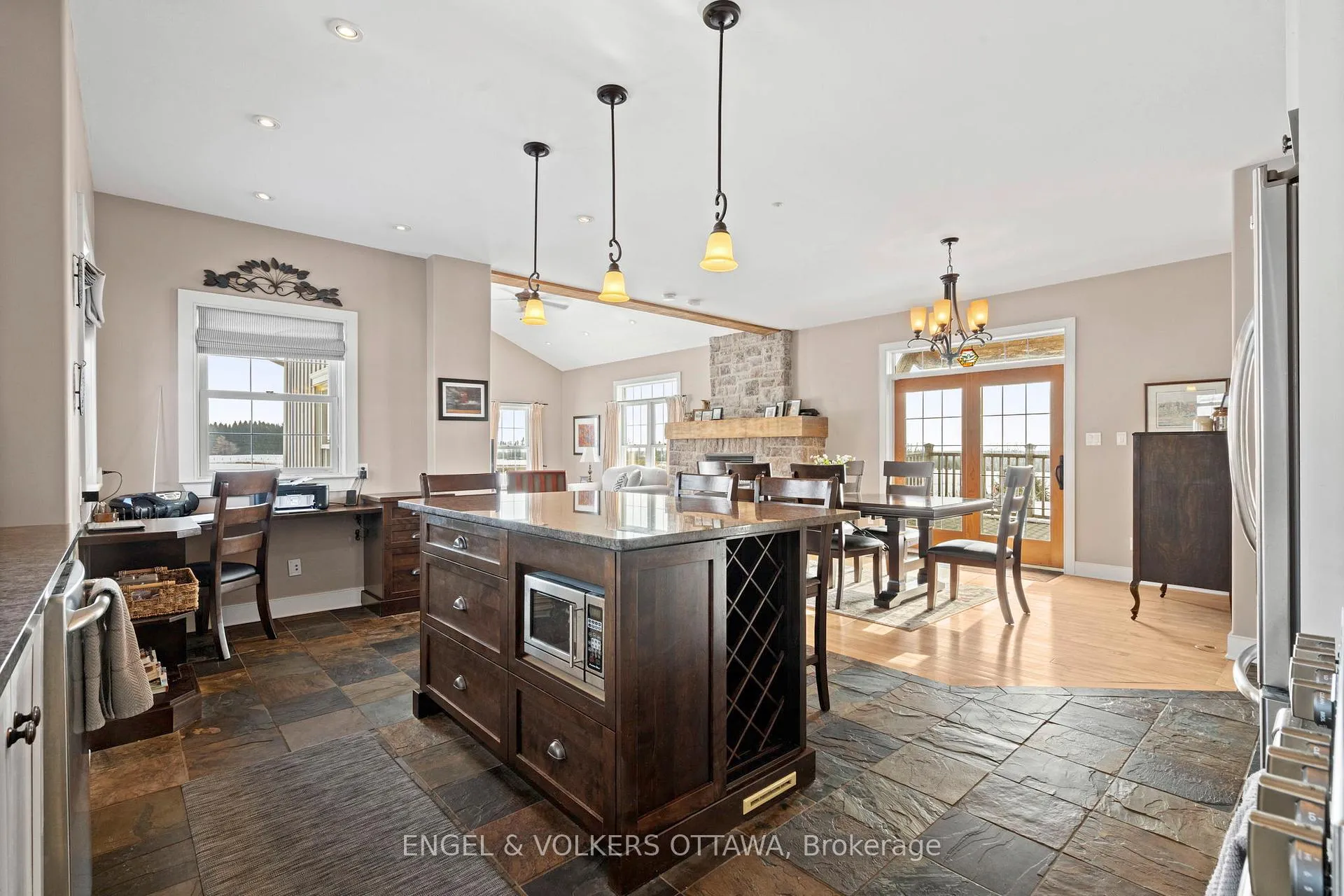 Photo 11 of 5165 Canon Smith Drive, Ottawa, Fitzroy — HOMEH