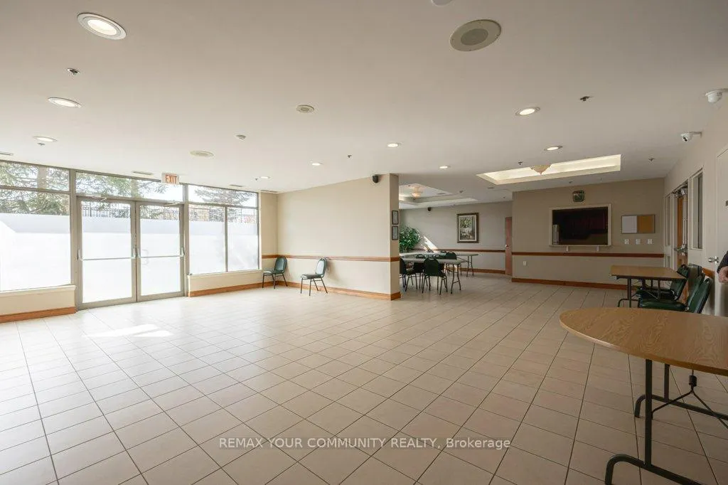 Photo 34 of Unit 109, 2500 Rutherford Road, Vaughan, Maple — HOMEH