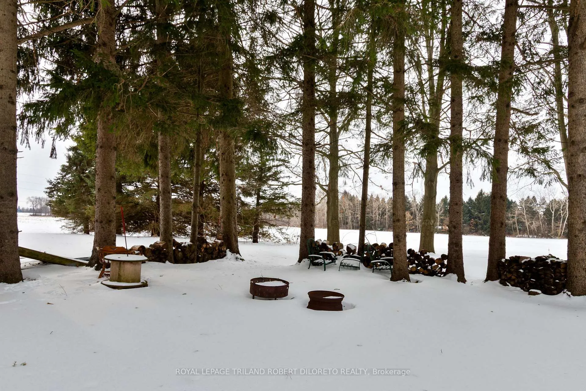 Photo 10 of 7417 Inadale Drive, Strathroy-Caradoc, Rural Strathroy-Caradoc — HOMEH