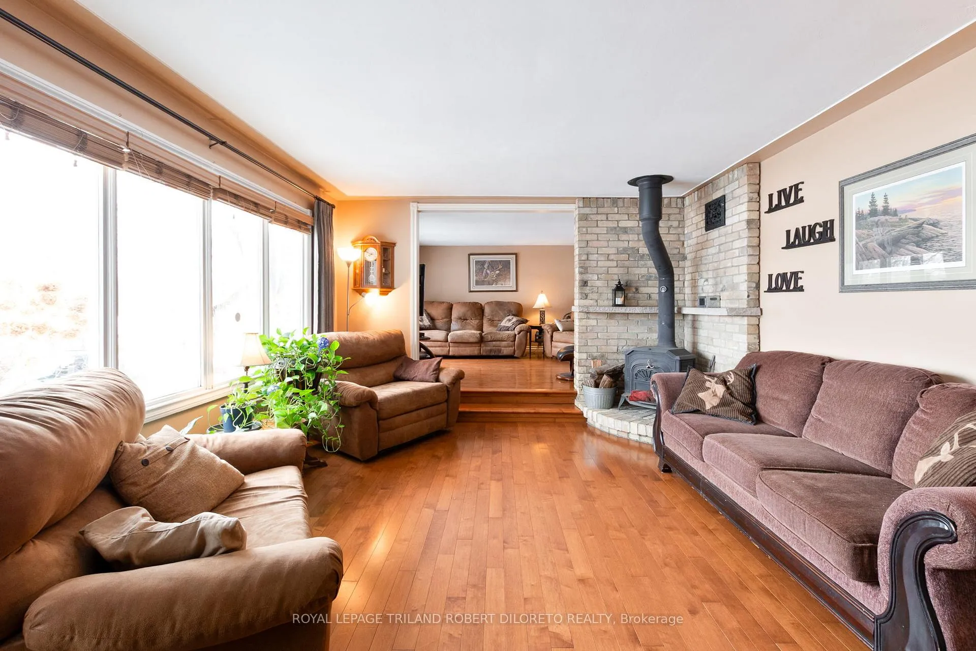 Photo 15 of 7417 Inadale Drive, Strathroy-Caradoc, Rural Strathroy-Caradoc — HOMEH