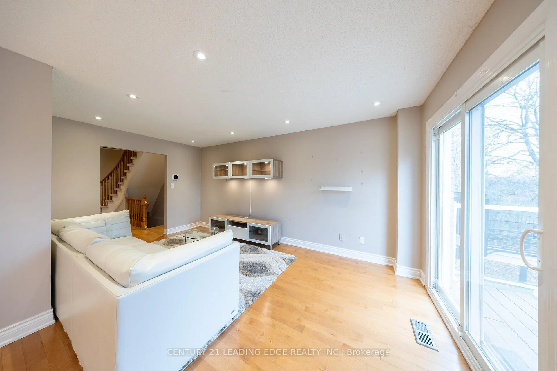 Photo 12 of 84 New Seabury Drive, Vaughan, Glen Shields — HOMEH