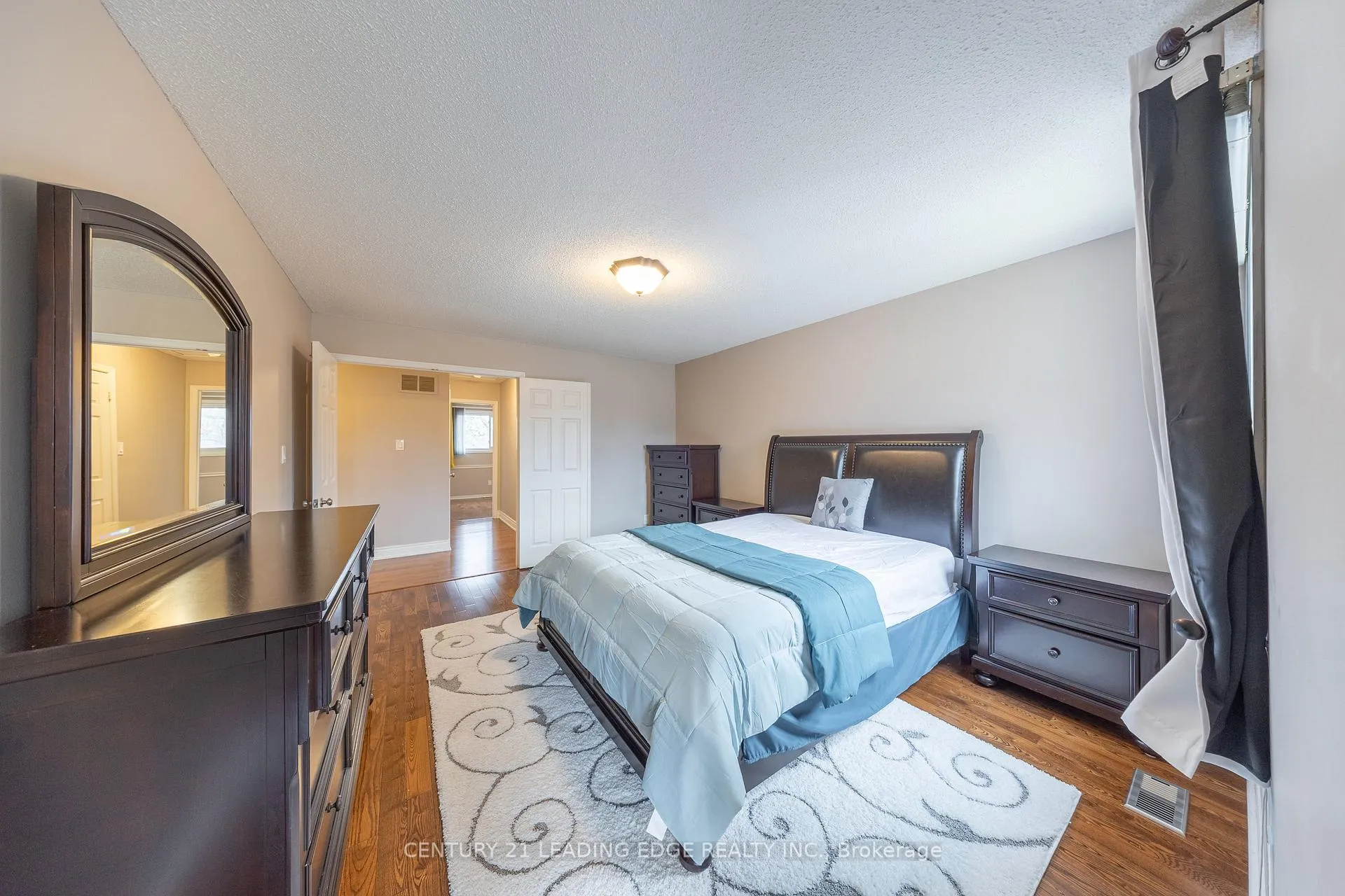 Photo 19 of 84 New Seabury Drive, Vaughan, Glen Shields — HOMEH