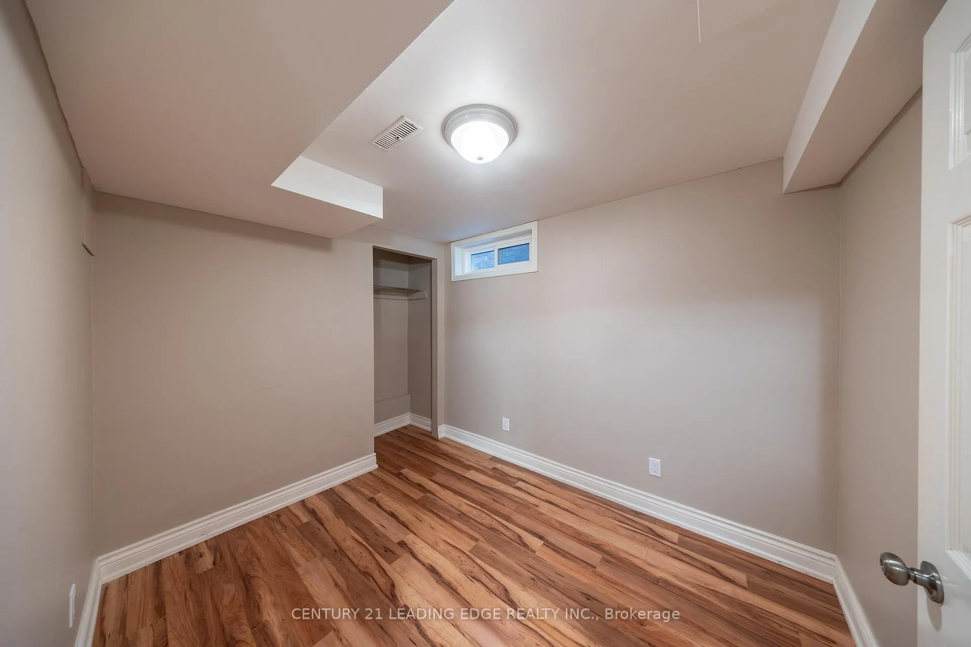 Photo 31 of 84 New Seabury Drive, Vaughan, Glen Shields — HOMEH