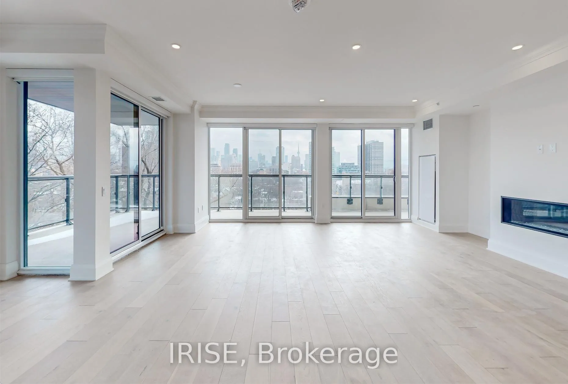 Photo 12 of Unit 604, 285 Avenue Road, Toronto, Casa Loma — HOMEH