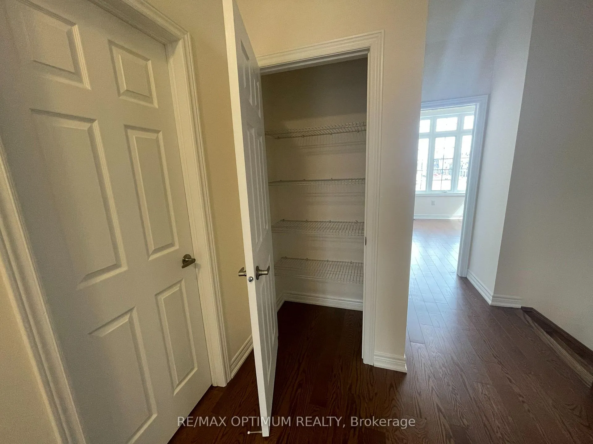 Photo 23 of 96 Hashmi Place, Brampton, Credit Valley — HOMEH