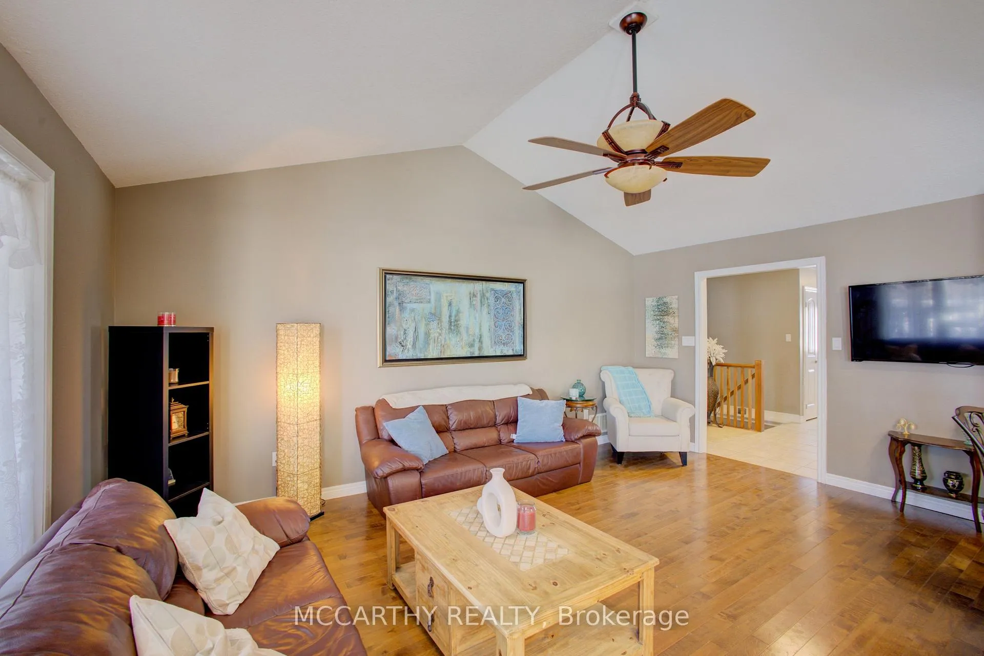 Photo 10 of 125 Sheffield Street, Southgate — HOMEH