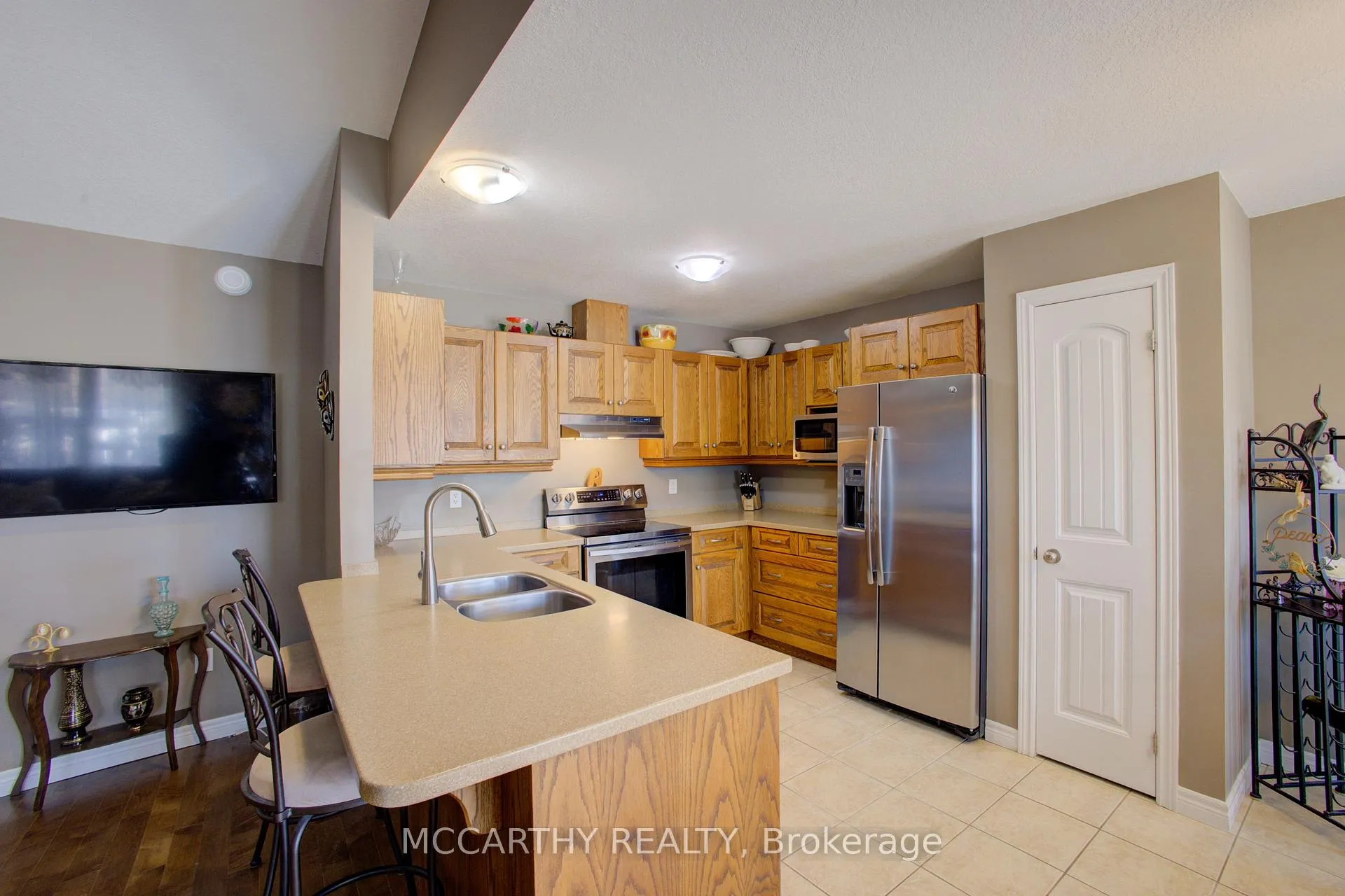 Photo 13 of 125 Sheffield Street, Southgate — HOMEH