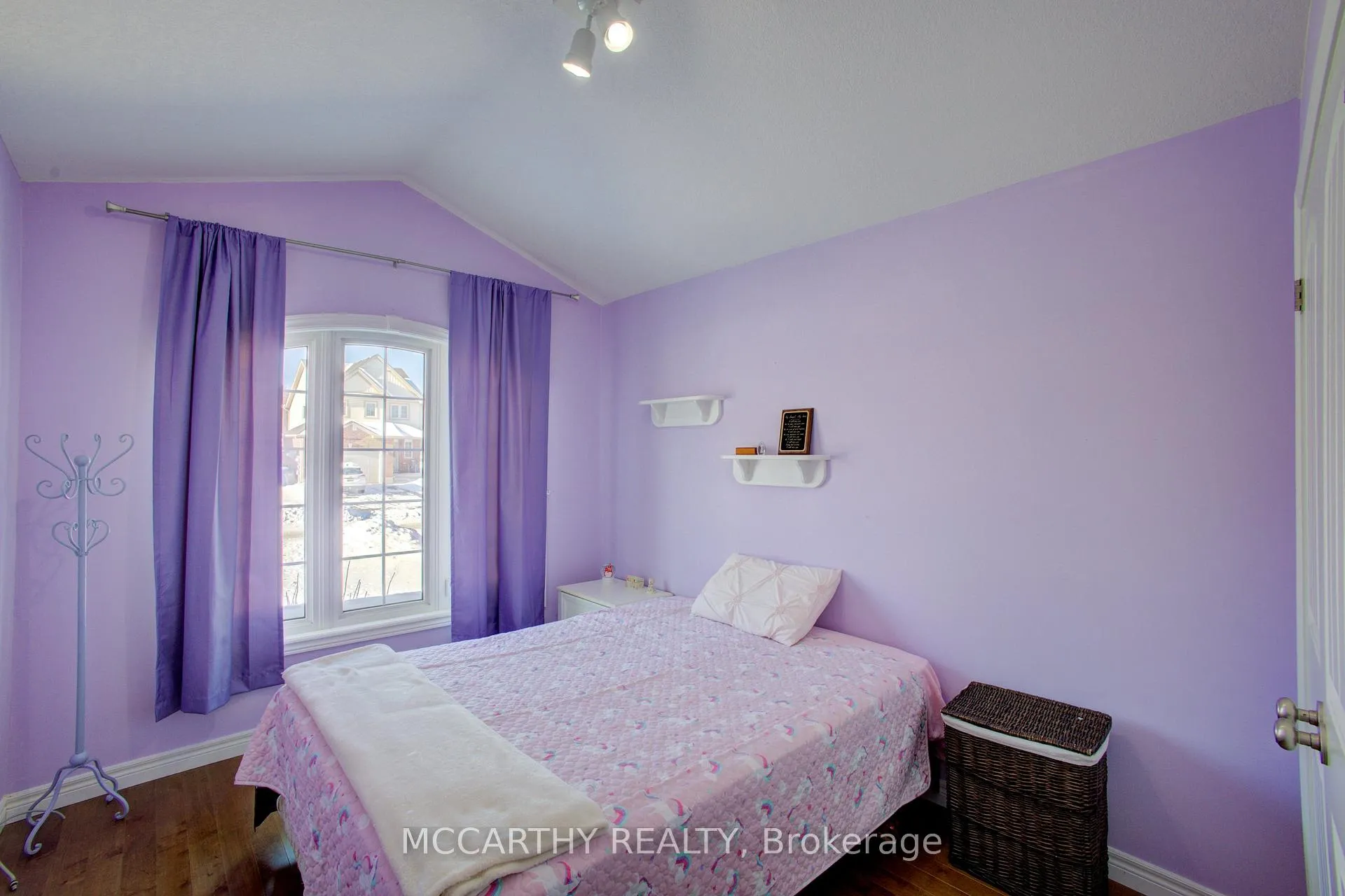 Photo 23 of 125 Sheffield Street, Southgate — HOMEH