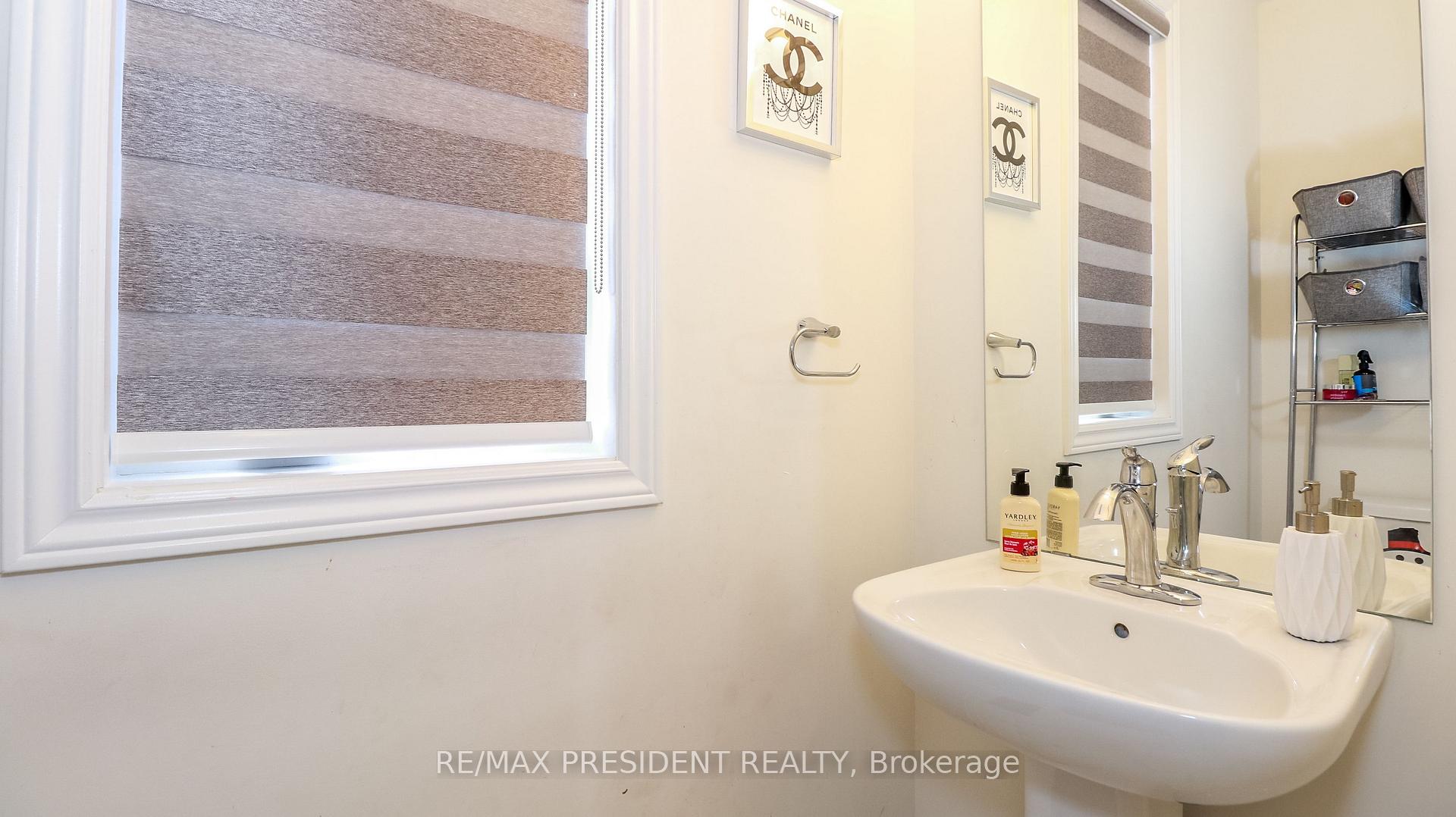 Photo 7 of 2214 Lozenby Street, Innisfil, Alcona — HOMEH