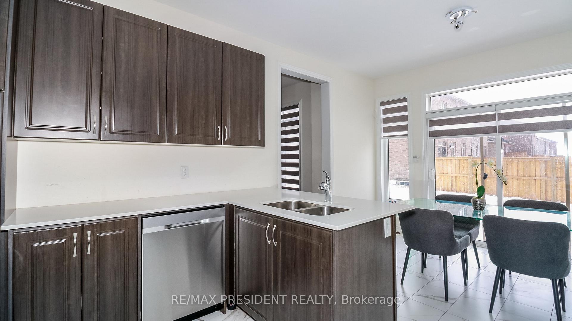 Photo 13 of 2214 Lozenby Street, Innisfil, Alcona — HOMEH