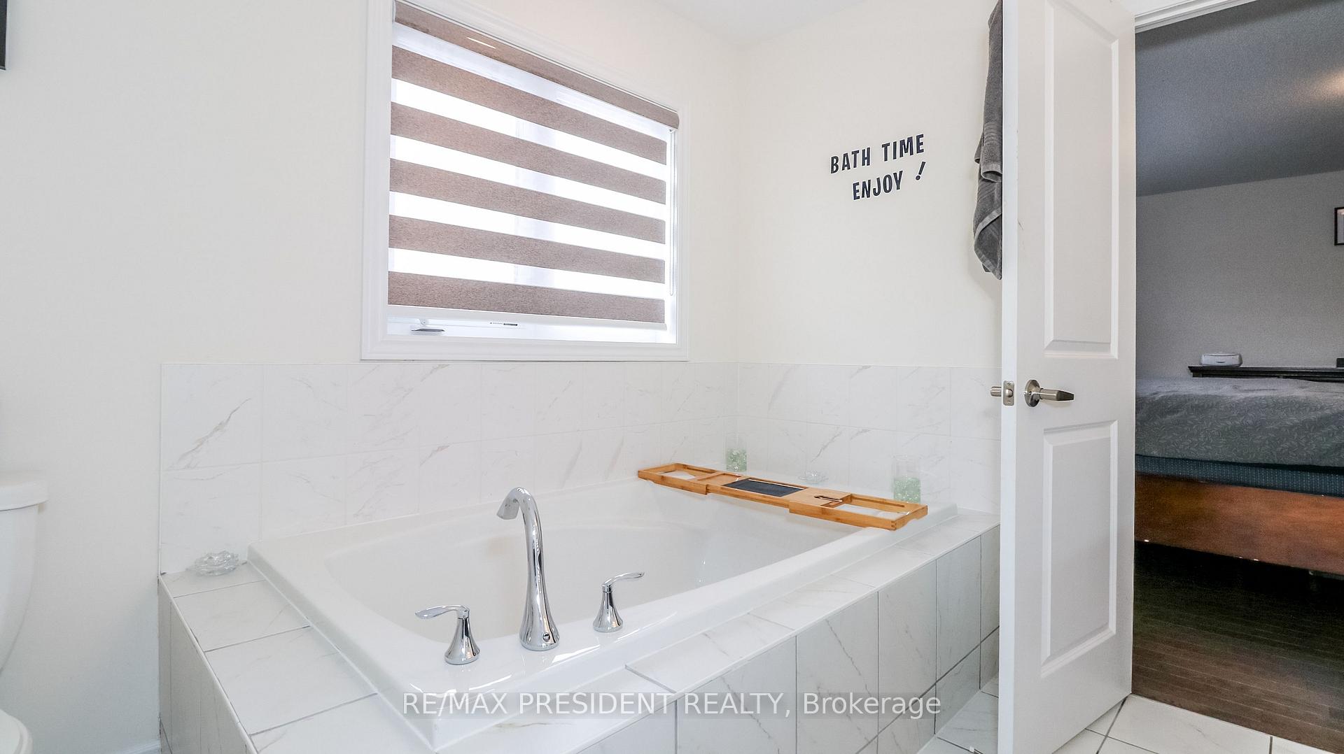 Photo 31 of 2214 Lozenby Street, Innisfil, Alcona — HOMEH