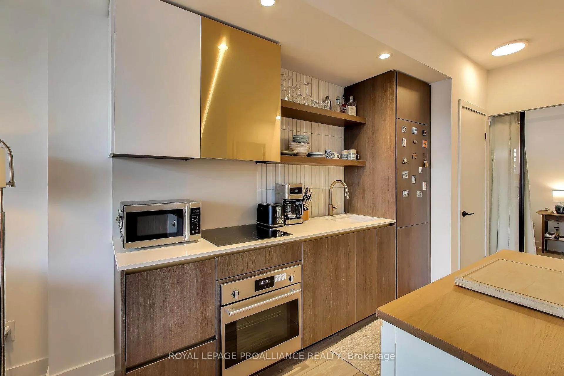 Photo 12 of Unit 206, 1285 Queen Street E, Toronto, Greenwood-Coxwell — HOMEH