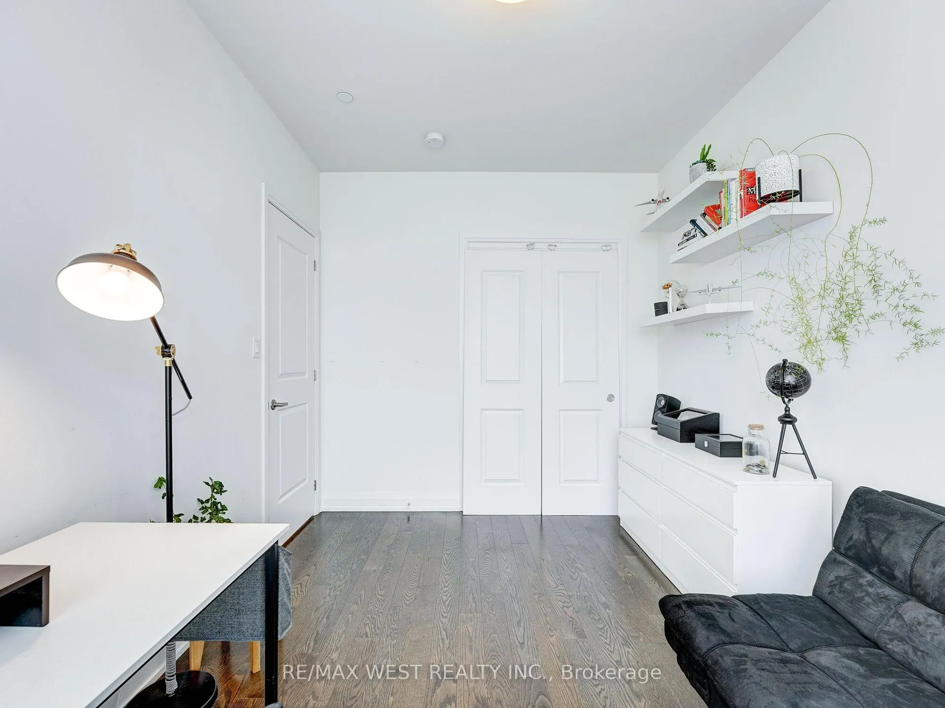 Photo 20 of Unit 503, 15277 Yonge Street, Aurora, Aurora Village — HOMEH