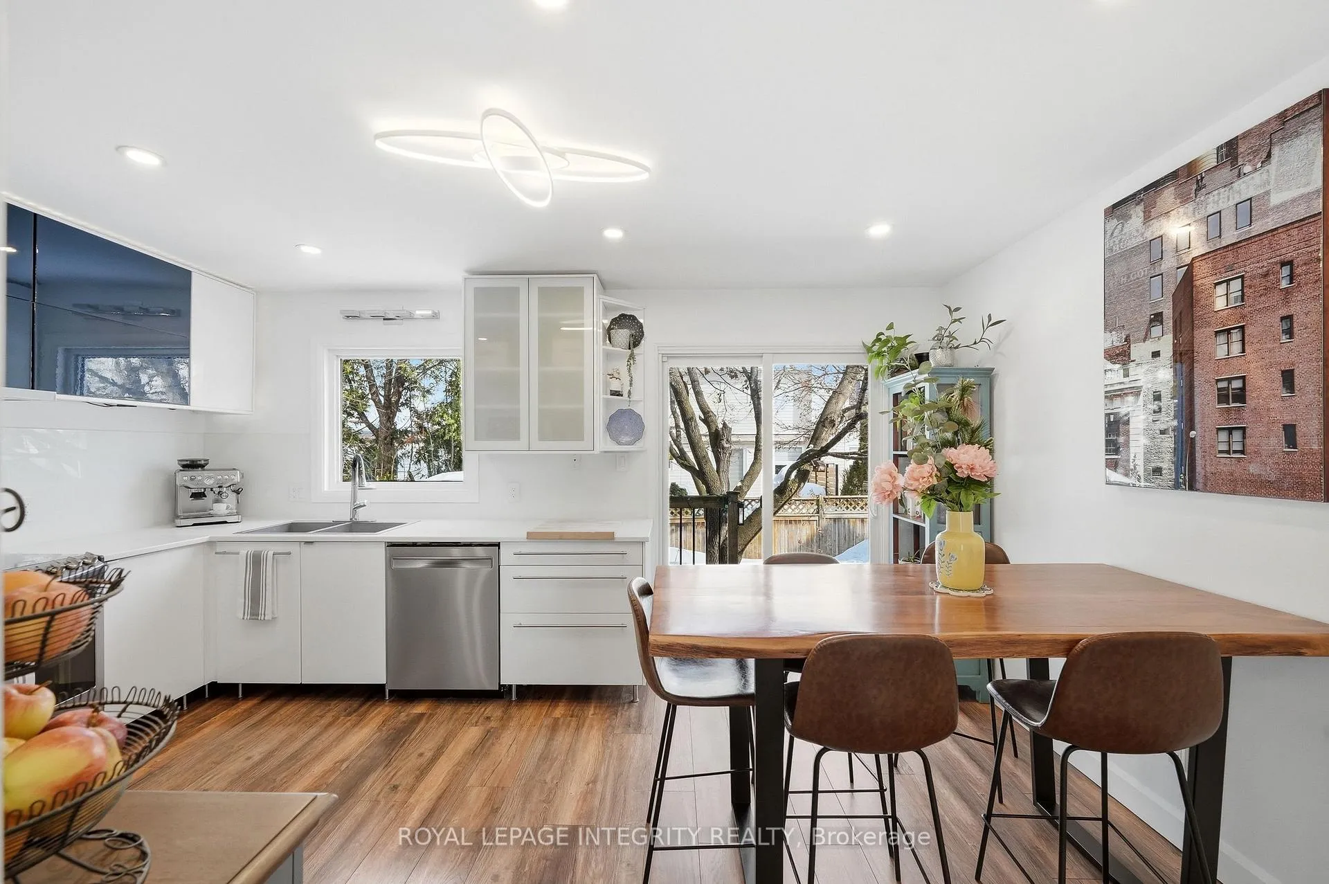 Photo 6 of 1456 Michaelsem Street, Ottawa, Chateauneuf — HOMEH