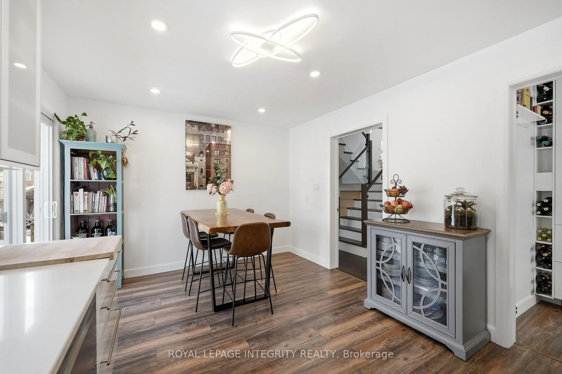 Photo 9 of 1456 Michaelsem Street, Ottawa, Chateauneuf — HOMEH