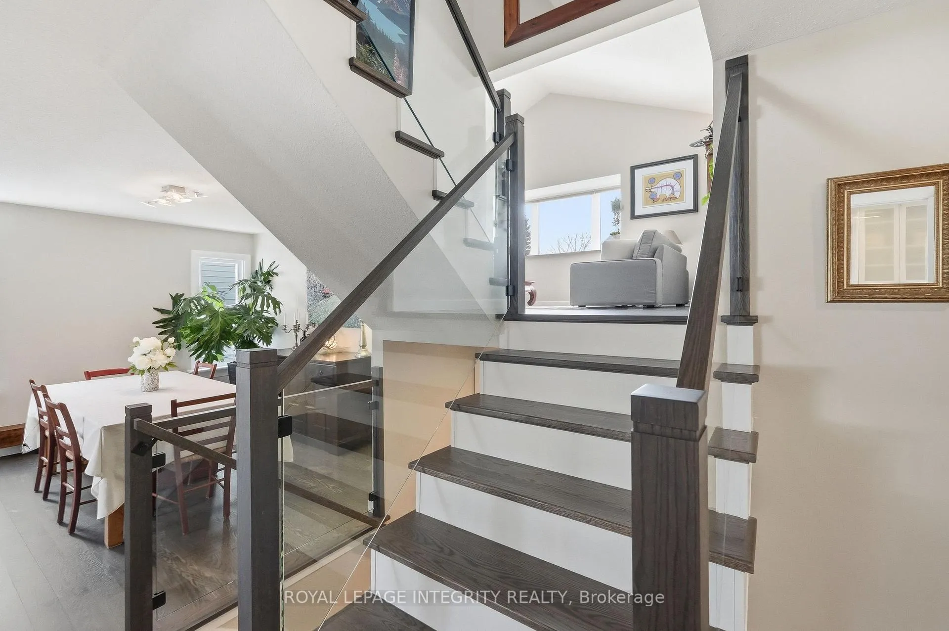 Photo 19 of 1456 Michaelsem Street, Ottawa, Chateauneuf — HOMEH