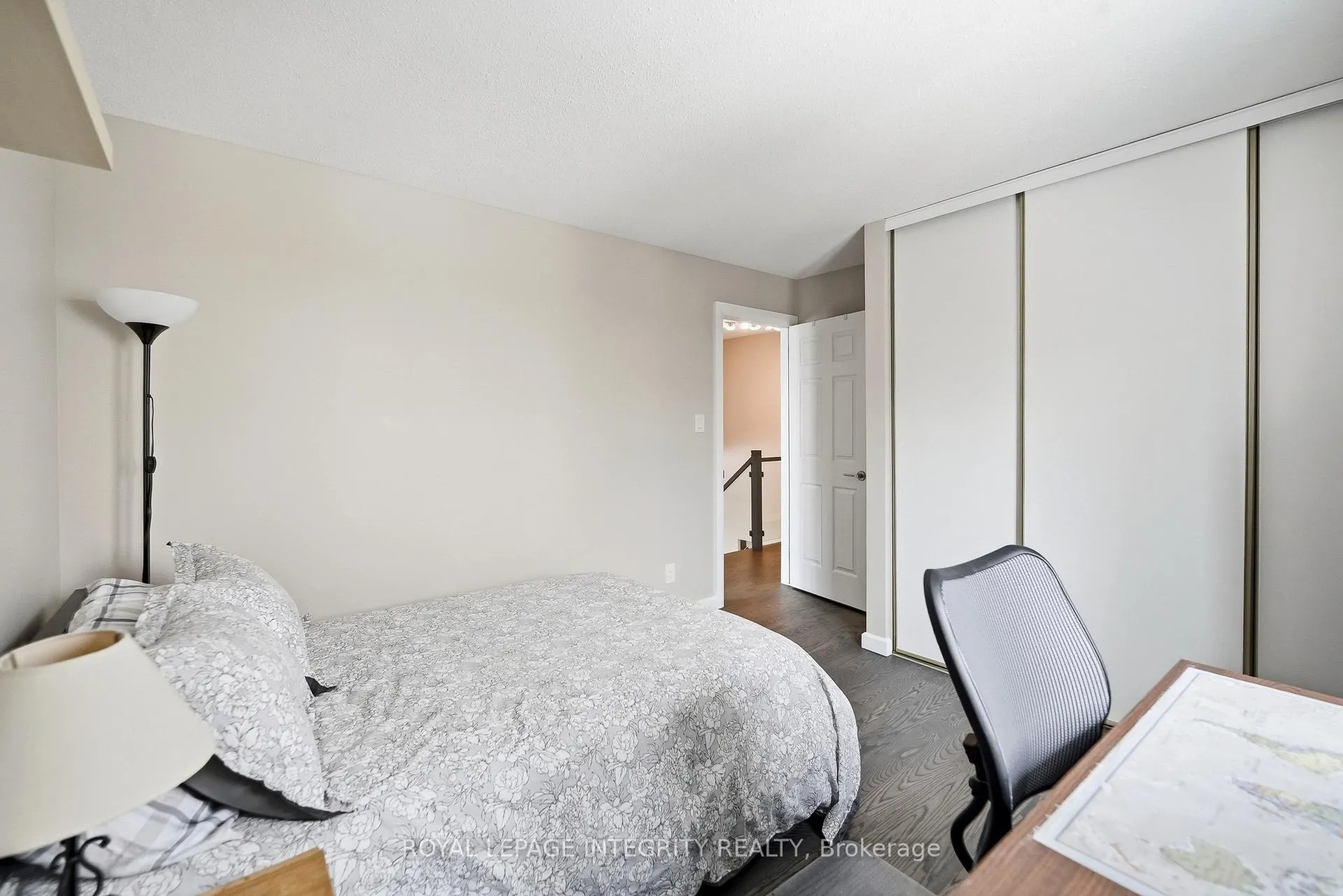 Photo 29 of 1456 Michaelsem Street, Ottawa, Chateauneuf — HOMEH