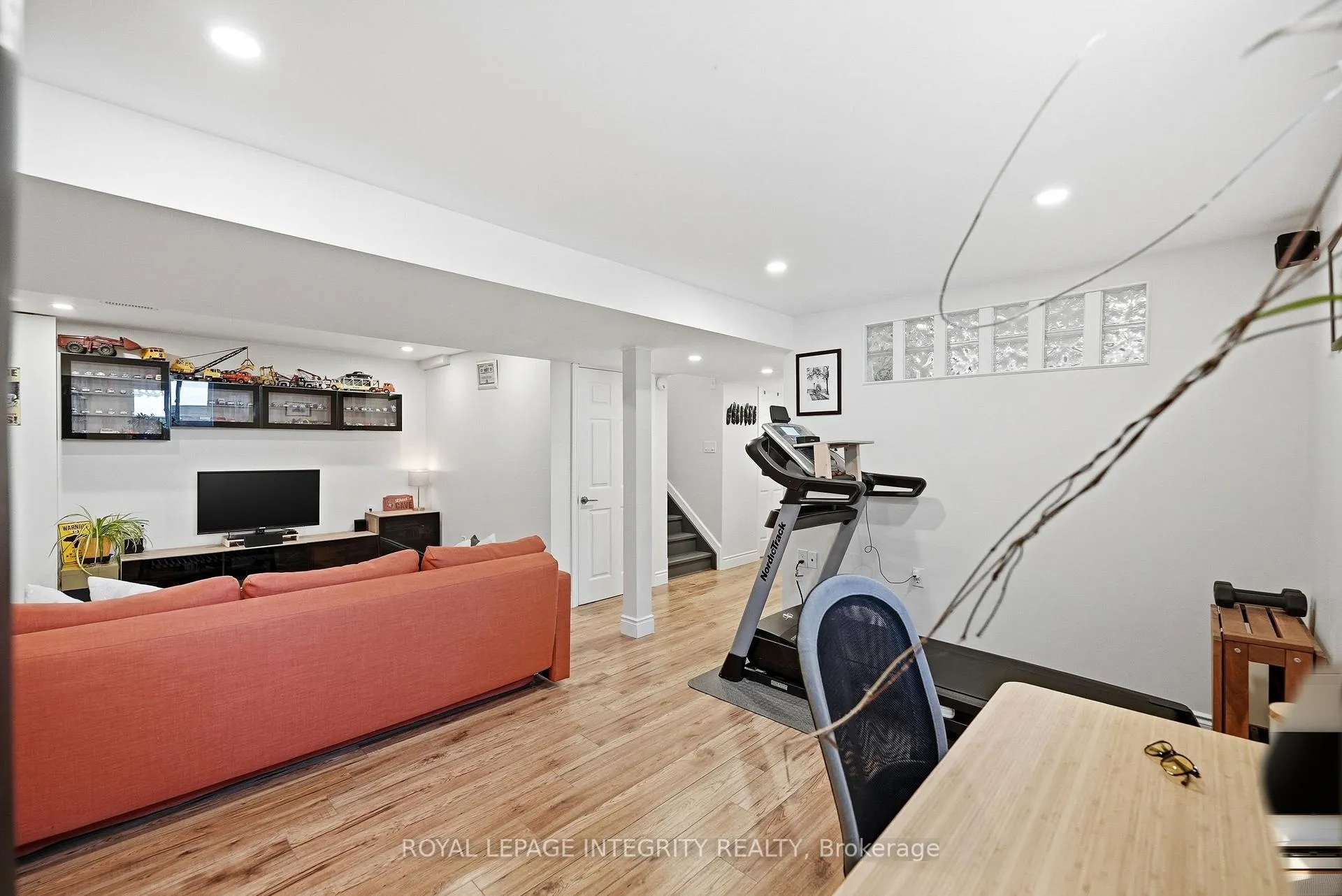 Photo 36 of 1456 Michaelsem Street, Ottawa, Chateauneuf — HOMEH