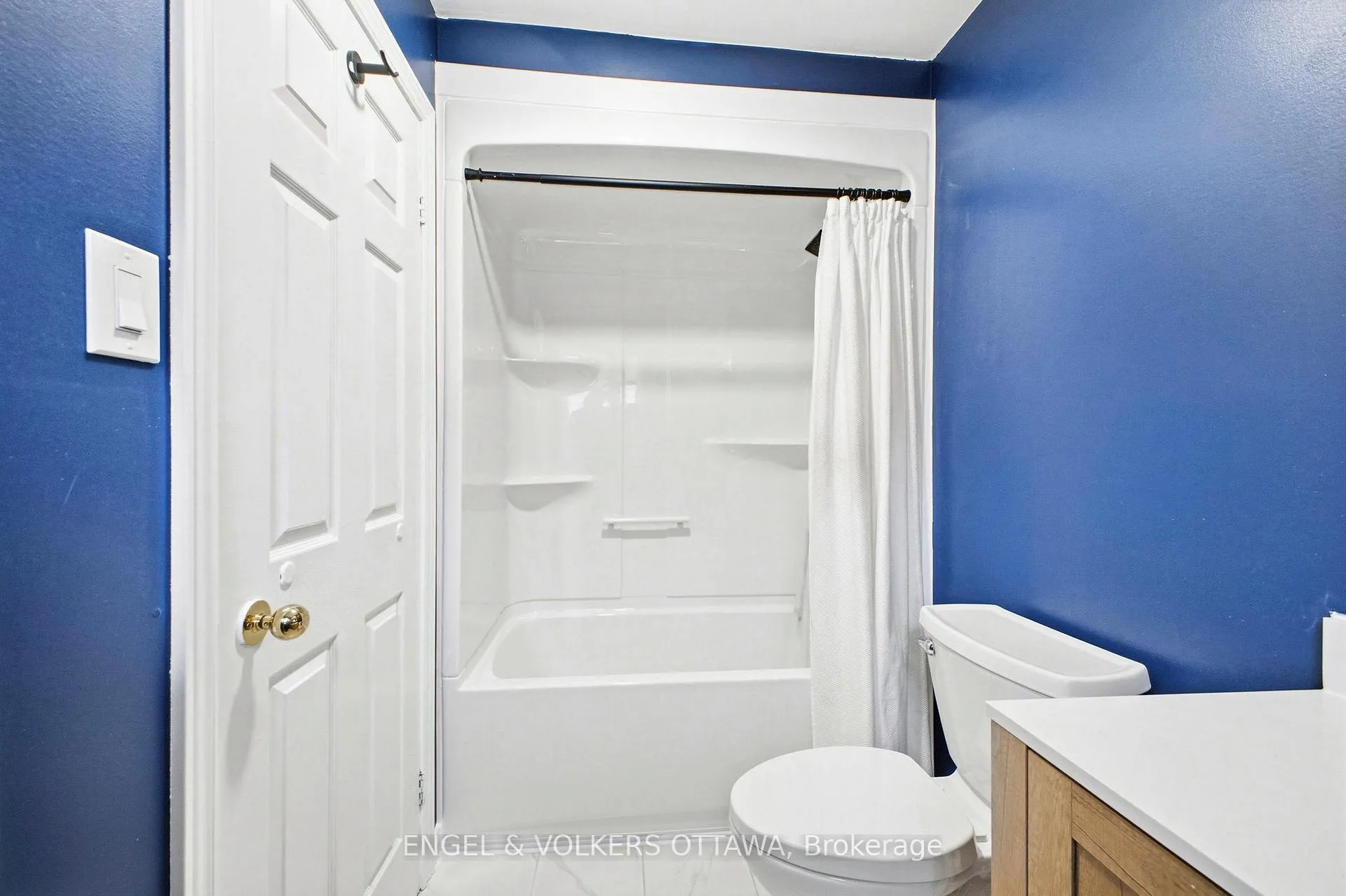 Photo 19 of 14 Gamma Court, Ottawa, Barrhaven - Heritage Park — HOMEH