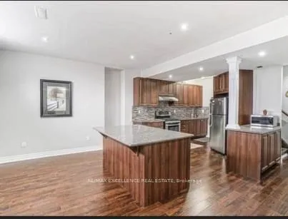 Photo 5 of 28 Midsummer Drive, Brampton, Bram East — HOMEH