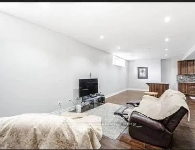 Photo 9 of 28 Midsummer Drive, Brampton, Bram East — HOMEH