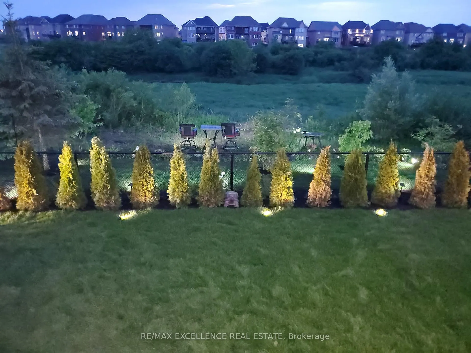 Photo 18 of 28 Midsummer Drive, Brampton, Bram East — HOMEH