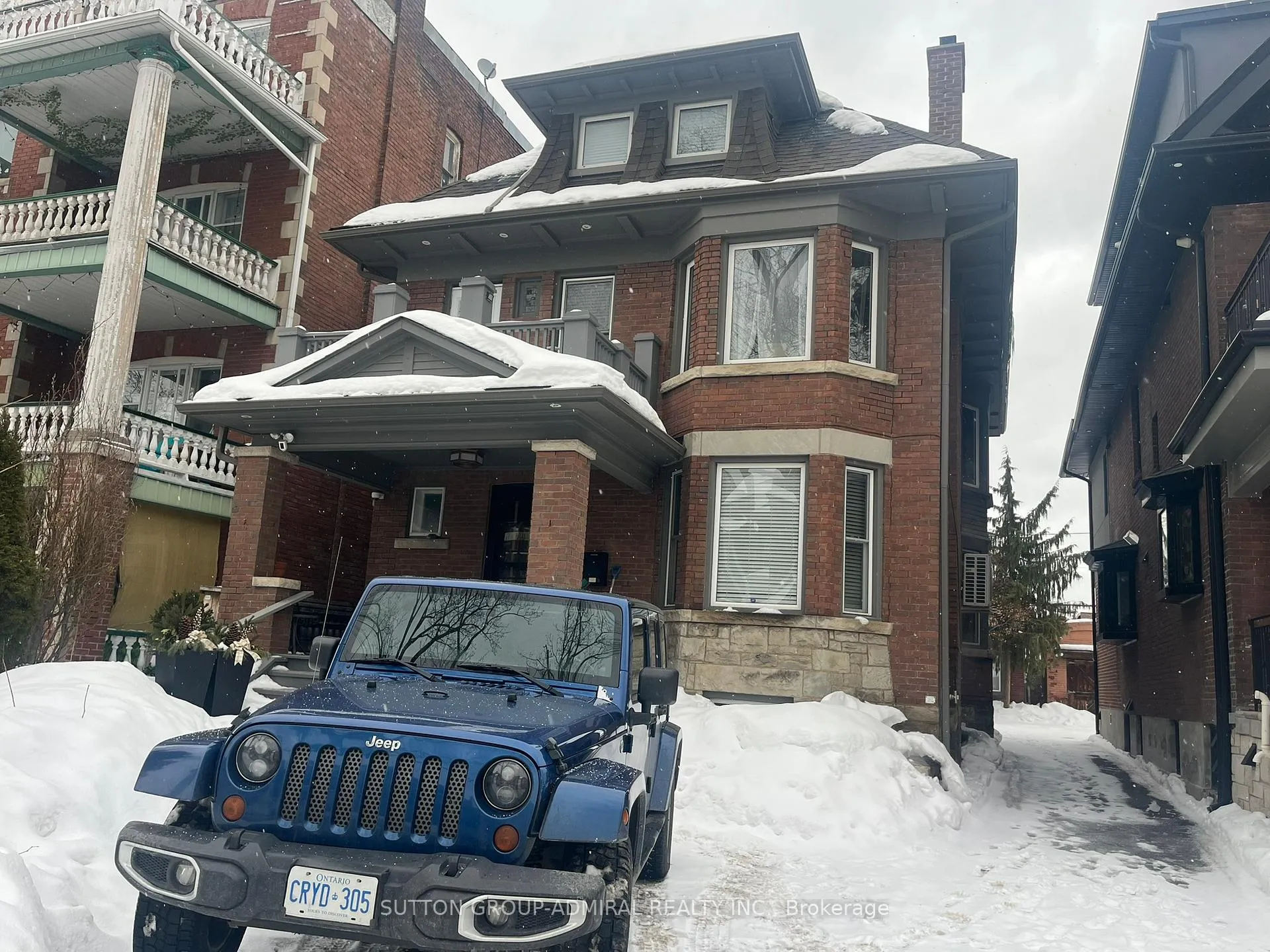 Front of Unit Back Studio Apartment, 335 Palmerston Boulevard