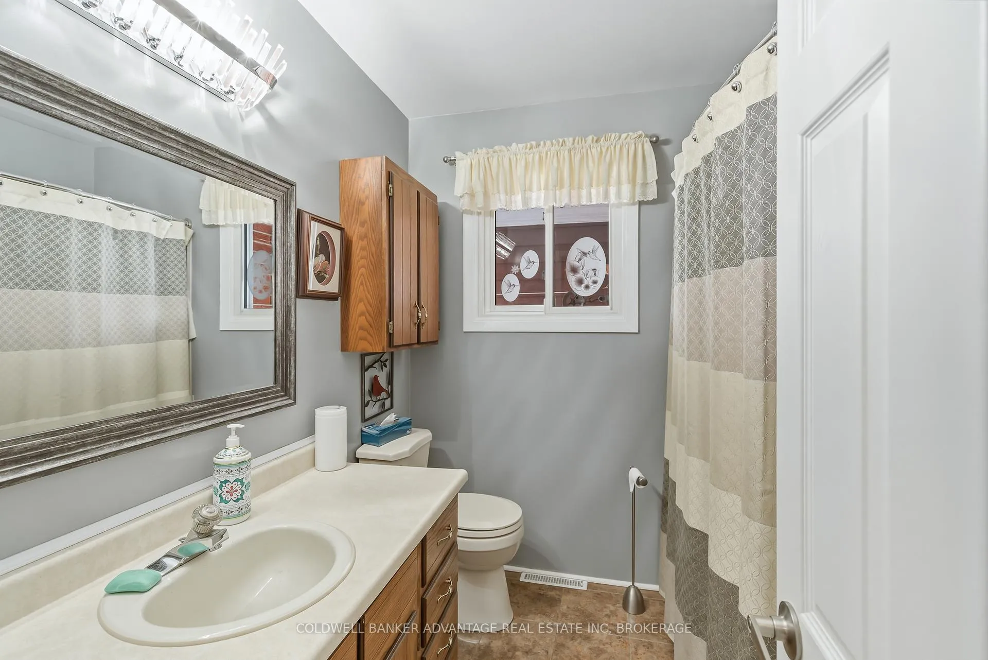 Photo 19 of 56 Eastdale Crescent, Welland, Lincoln/Crowland — HOMEH