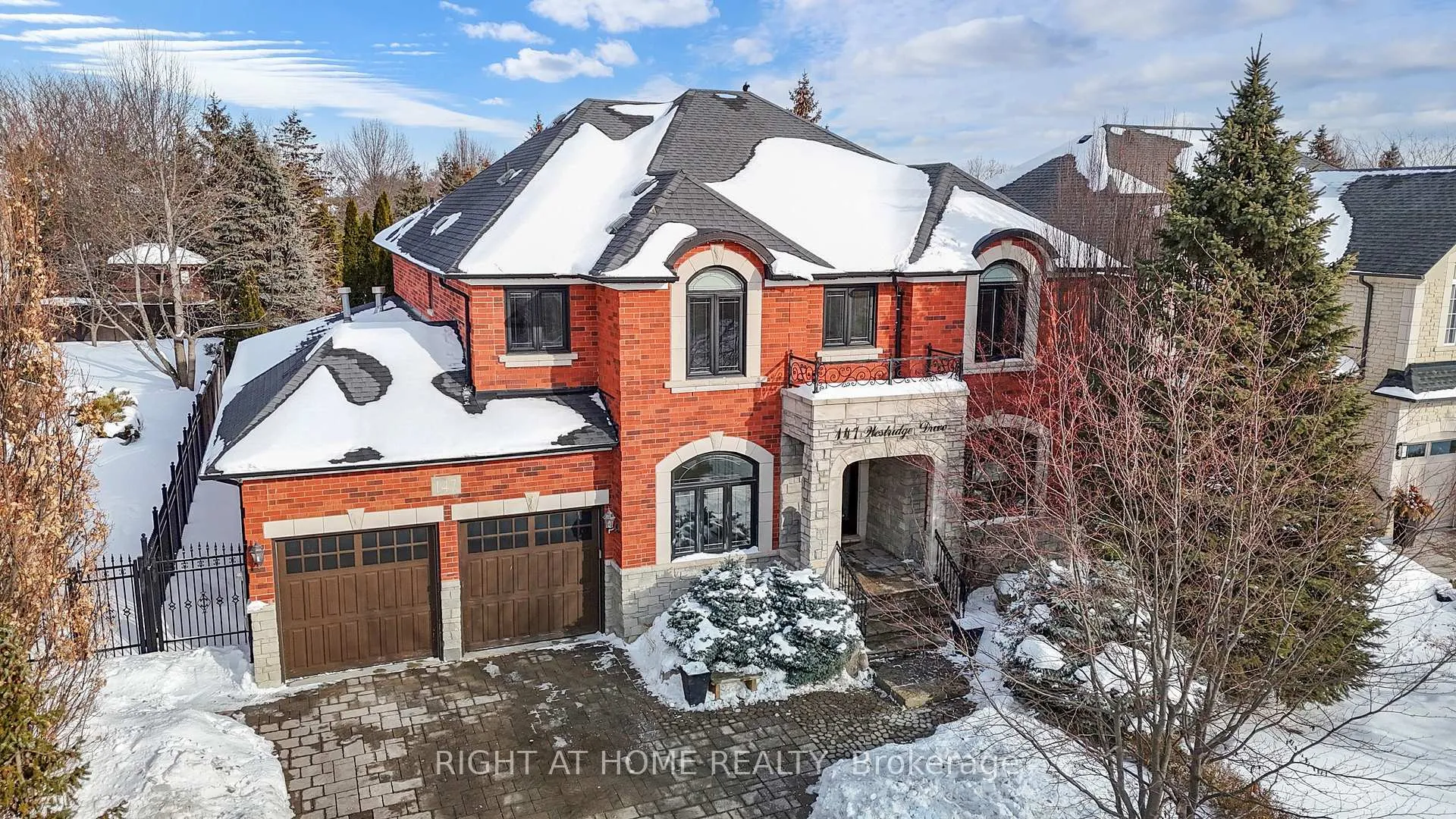 Photo 3 of 147 Westridge Drive, Vaughan, Kleinburg — HOMEH