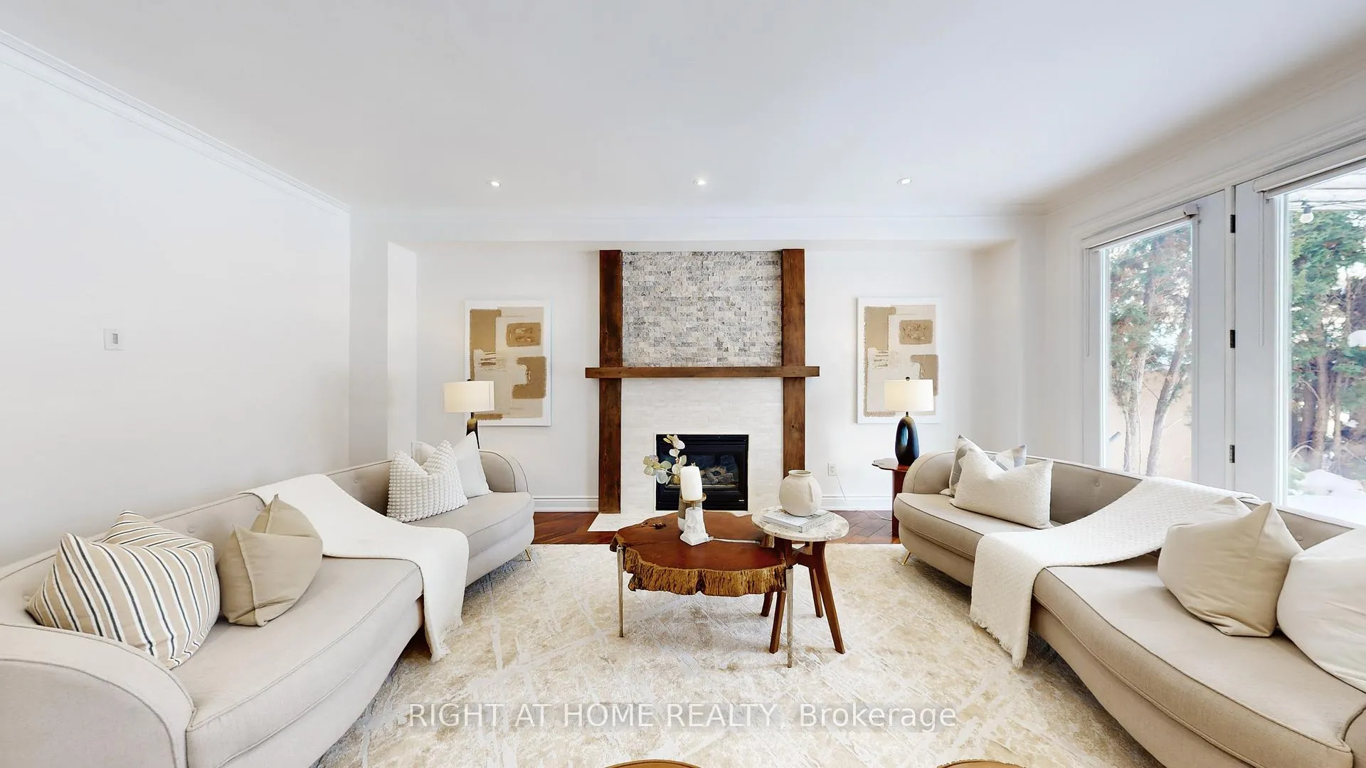 Photo 10 of 147 Westridge Drive, Vaughan, Kleinburg — HOMEH