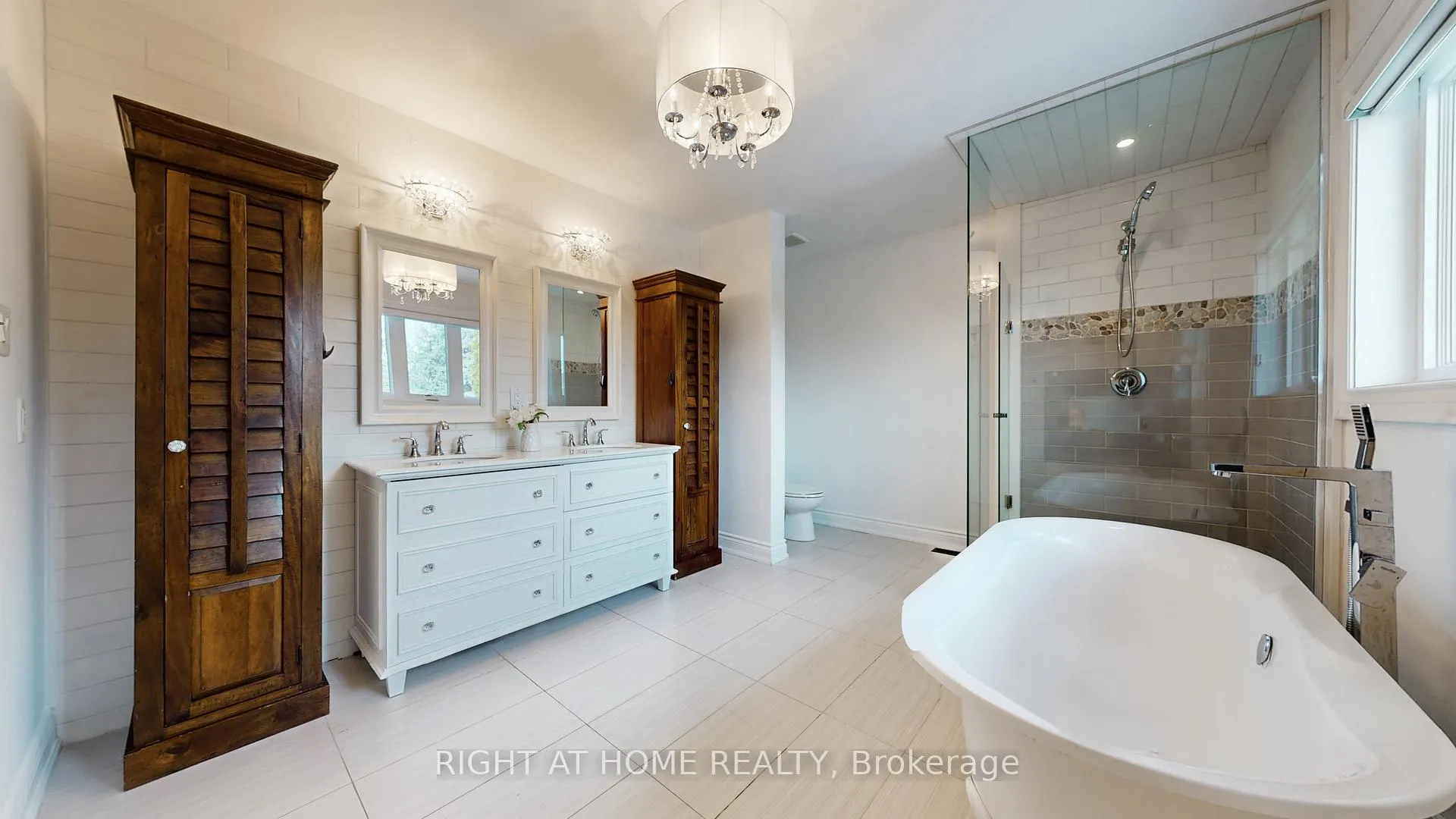 Photo 27 of 147 Westridge Drive, Vaughan, Kleinburg — HOMEH