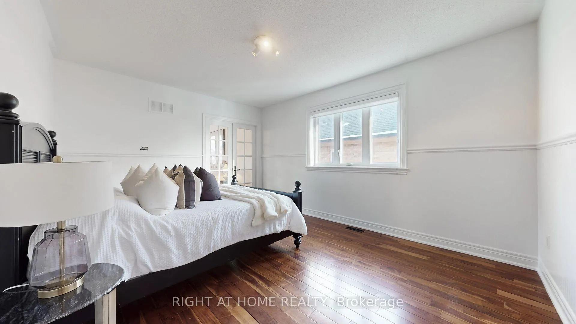 Photo 31 of 147 Westridge Drive, Vaughan, Kleinburg — HOMEH
