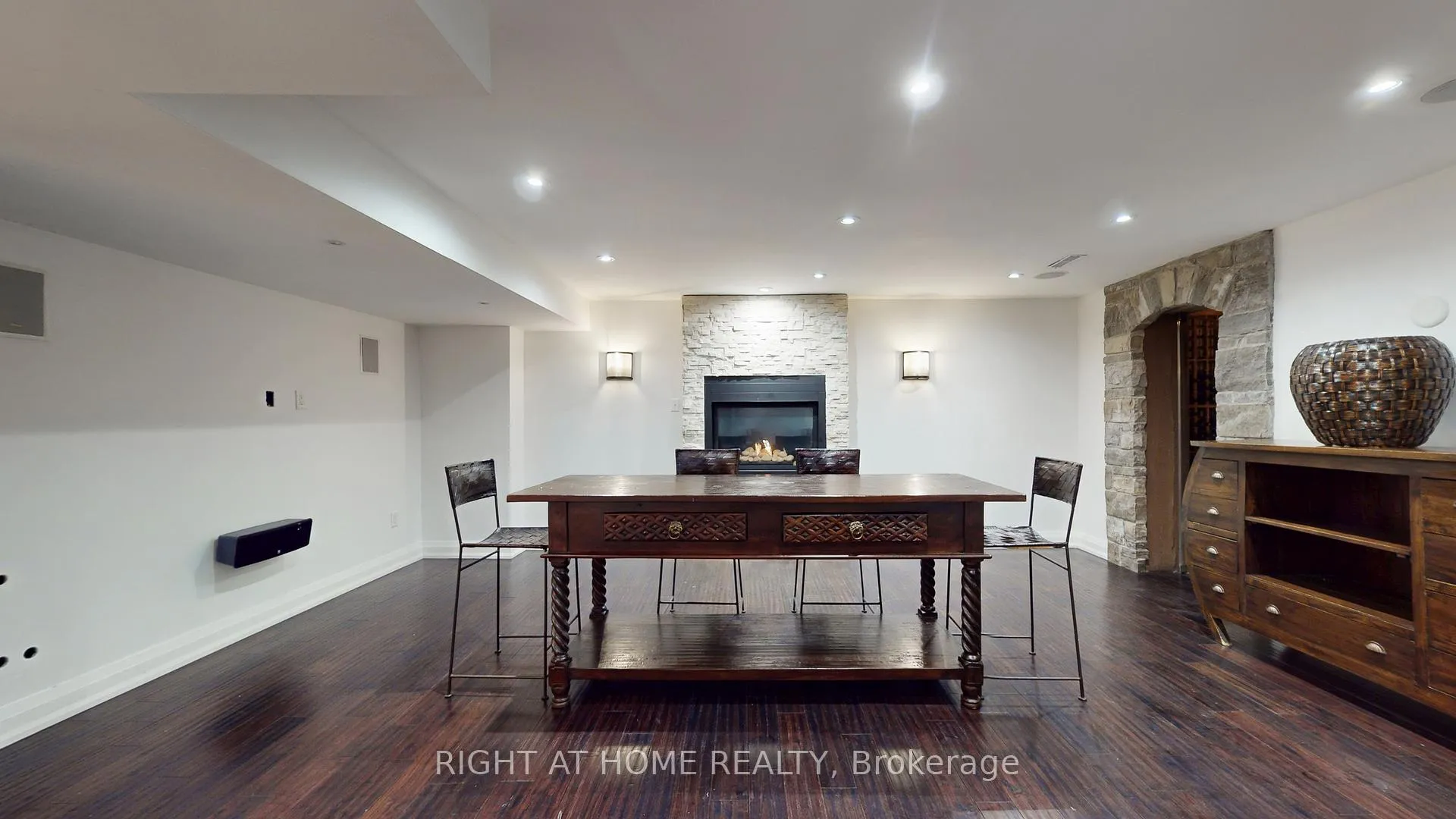 Photo 38 of 147 Westridge Drive, Vaughan, Kleinburg — HOMEH